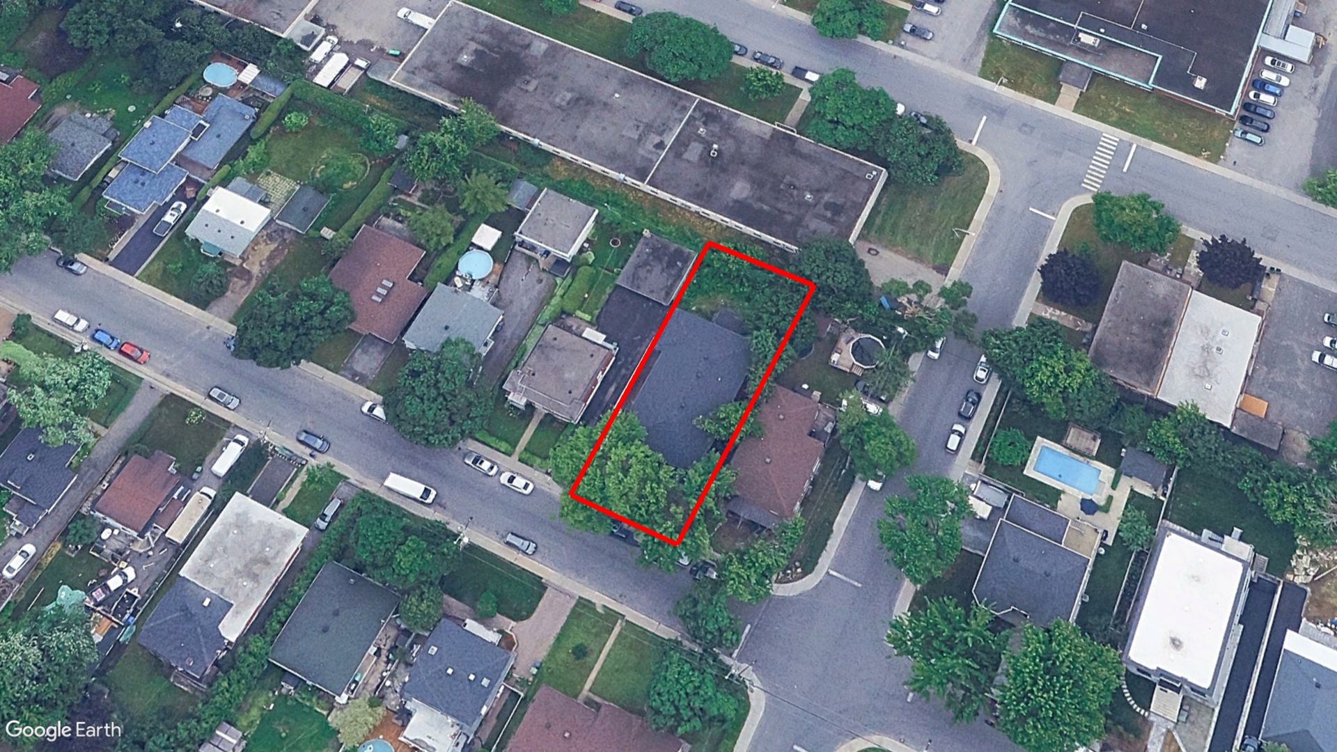 Tax Sale Montreal, Quebec - 040994-51