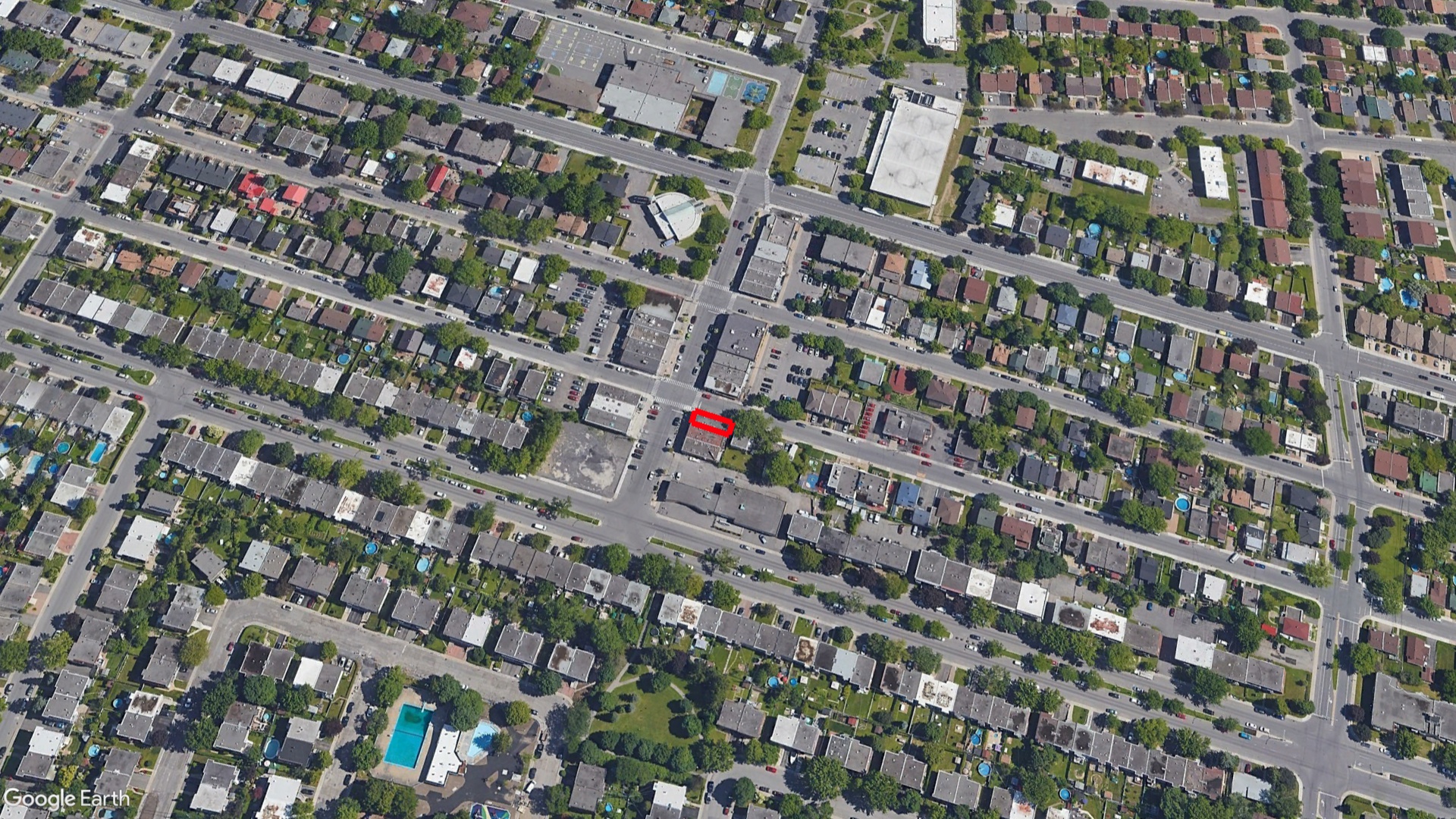 Tax Sale Montreal, Quebec - 020300-60