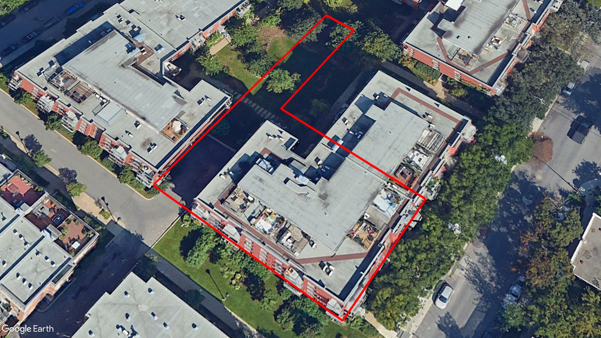 Tax Sale Montreal, Quebec - 530114-64