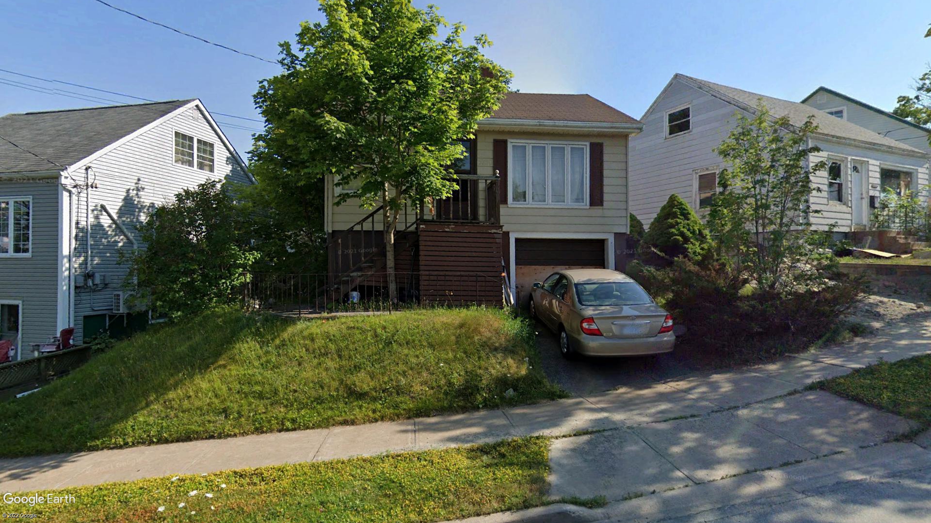 Tax Sale Halifax, Nova Scotia - 02556553