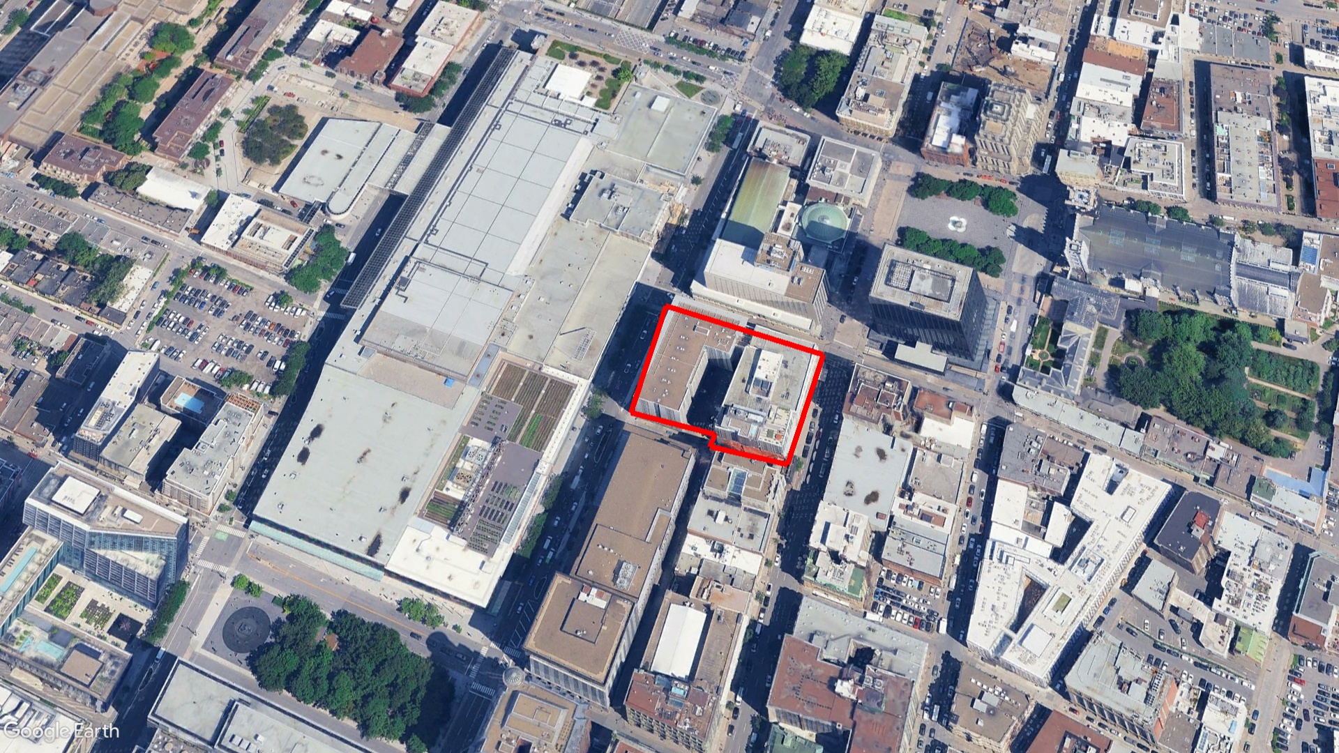 Tax Sale Montreal, Quebec - 140007-59