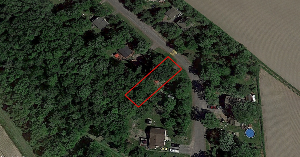 Tax Sale in LA VALLÉEDURICHELIEU, Quebec 392, rue du domaine, saint