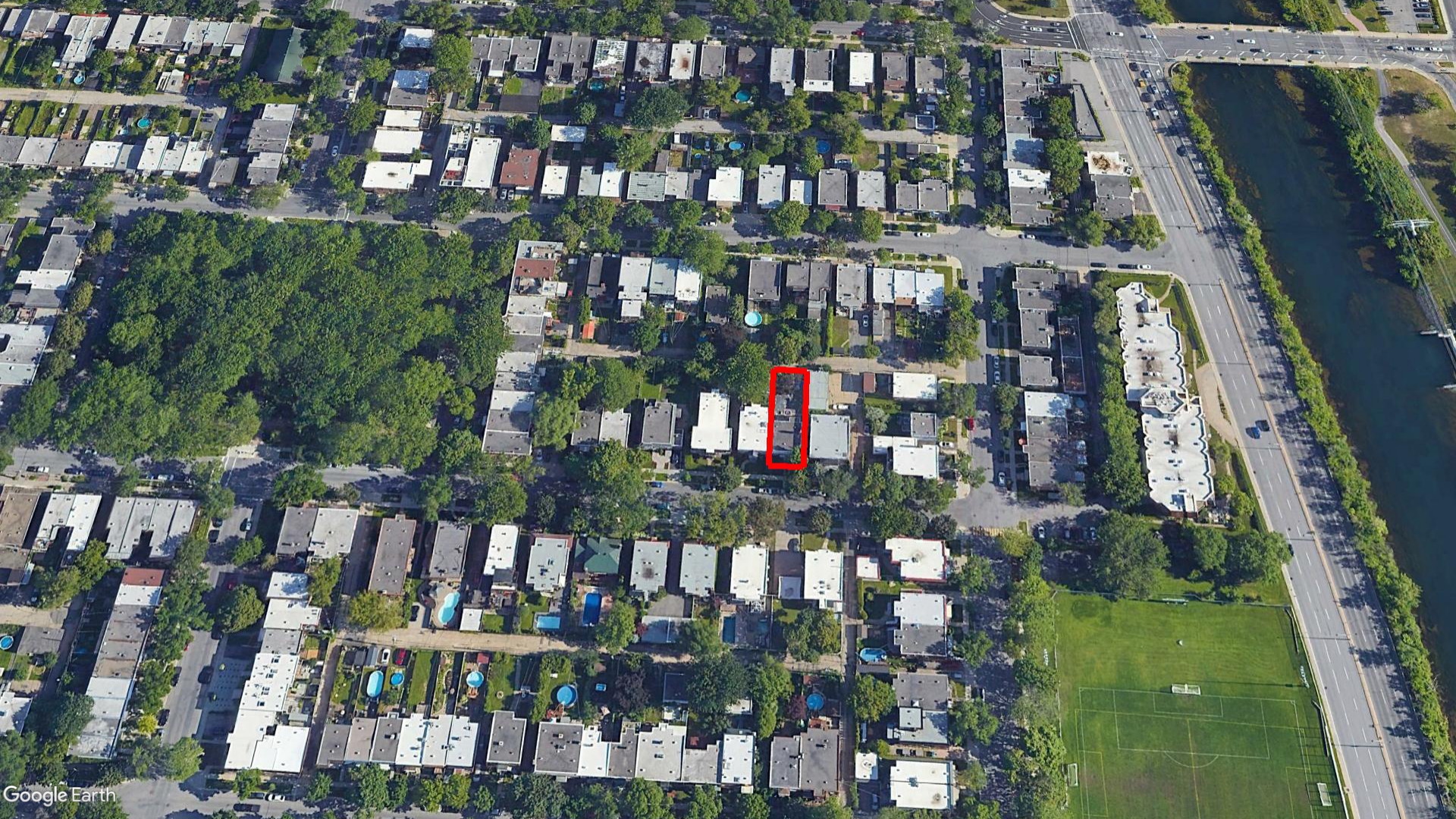 Tax Sale Montreal, Quebec - 400941-00