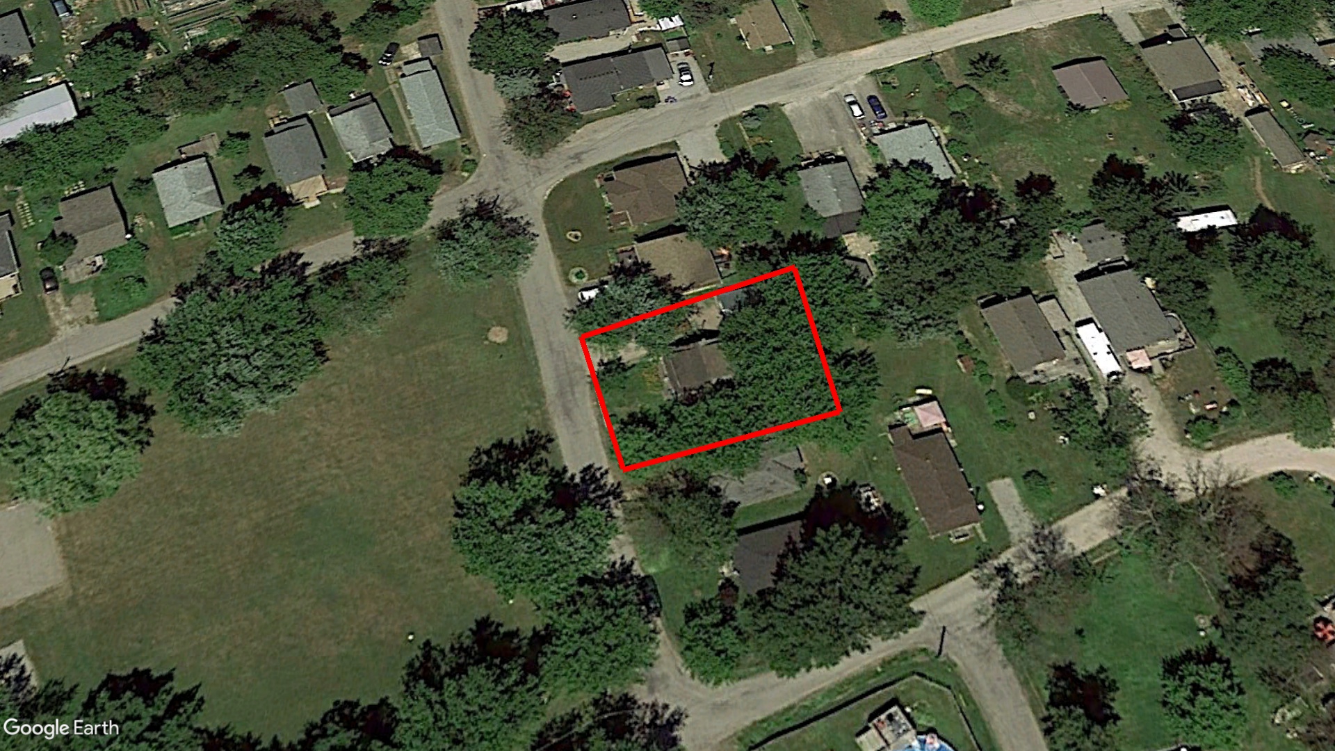 Tax Sale Haldimand County, Ontario - 2810 332 002 25400