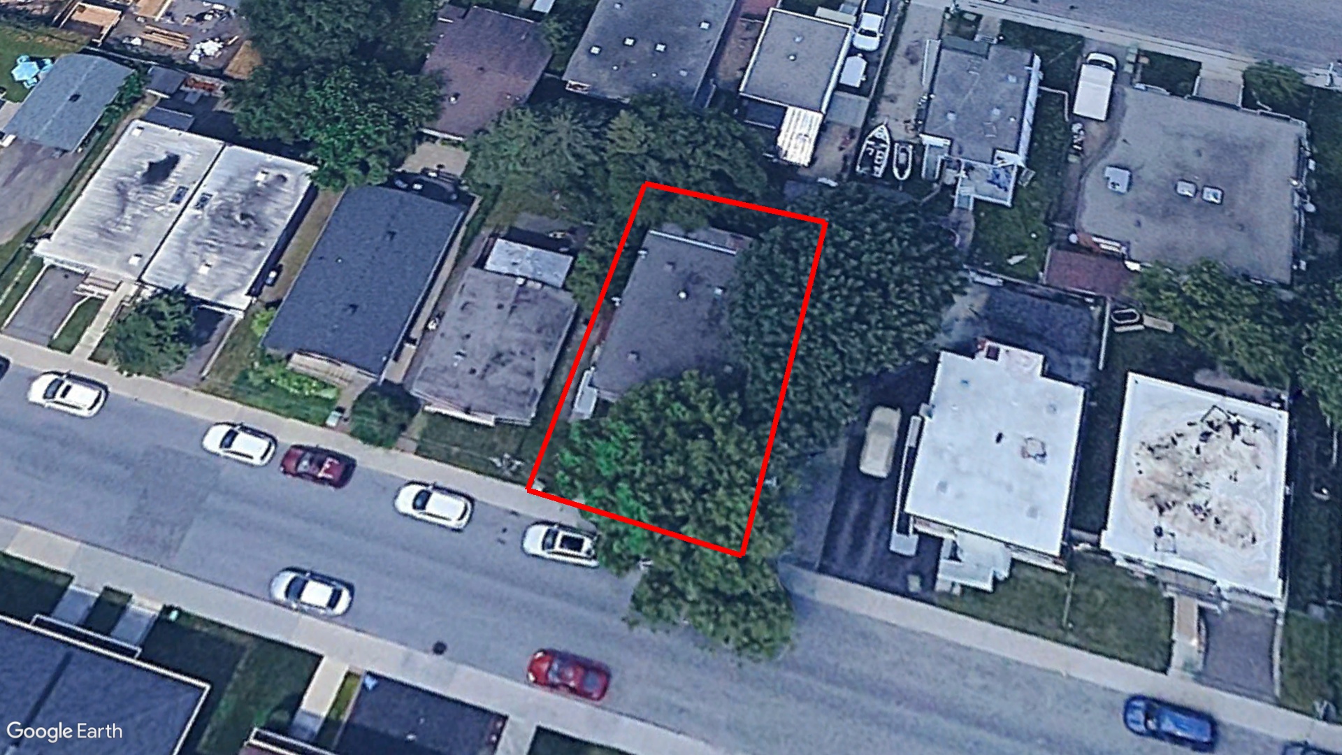 Tax Sale Montreal, Quebec - 020299-64