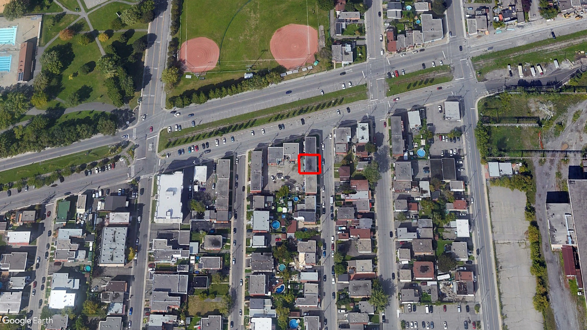 Tax Sale Montreal, Quebec - 050558-23