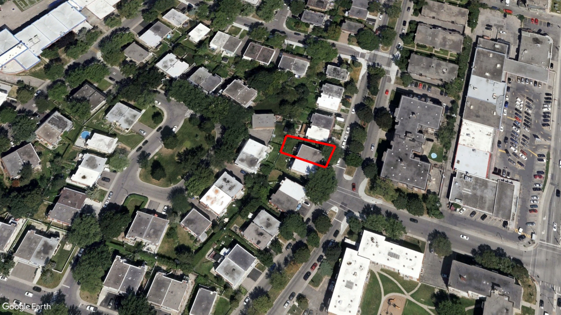 Tax Sale Montreal, Quebec - 040401-42 