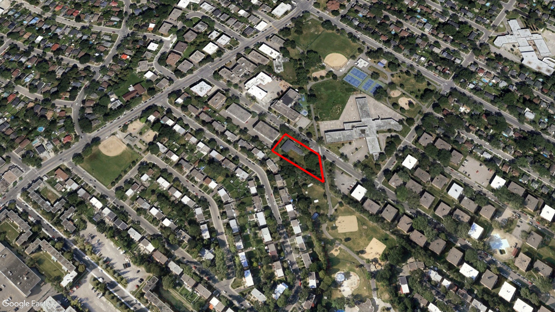 Tax Sale Montreal, Quebec - 040359-90