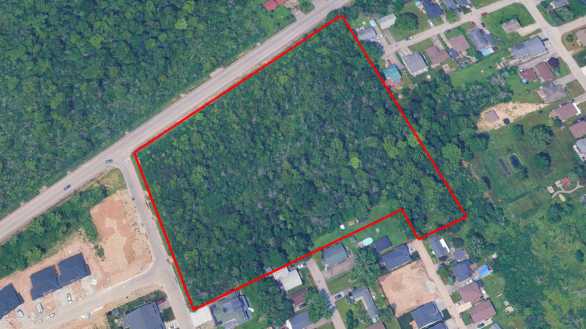 Tax Sale Fort Erie, Ontario - 27 03 020 006 20600 0000