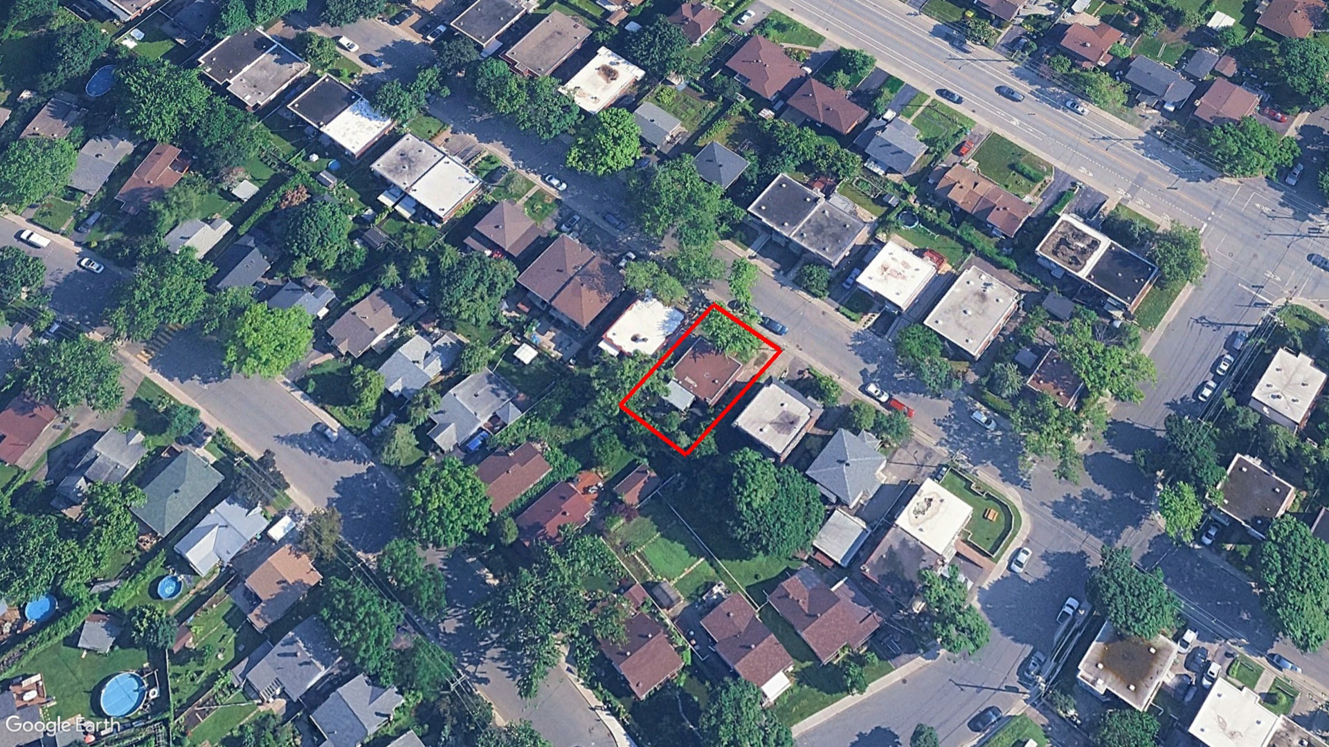 Tax Sale Montreal, Quebec - 040353-44