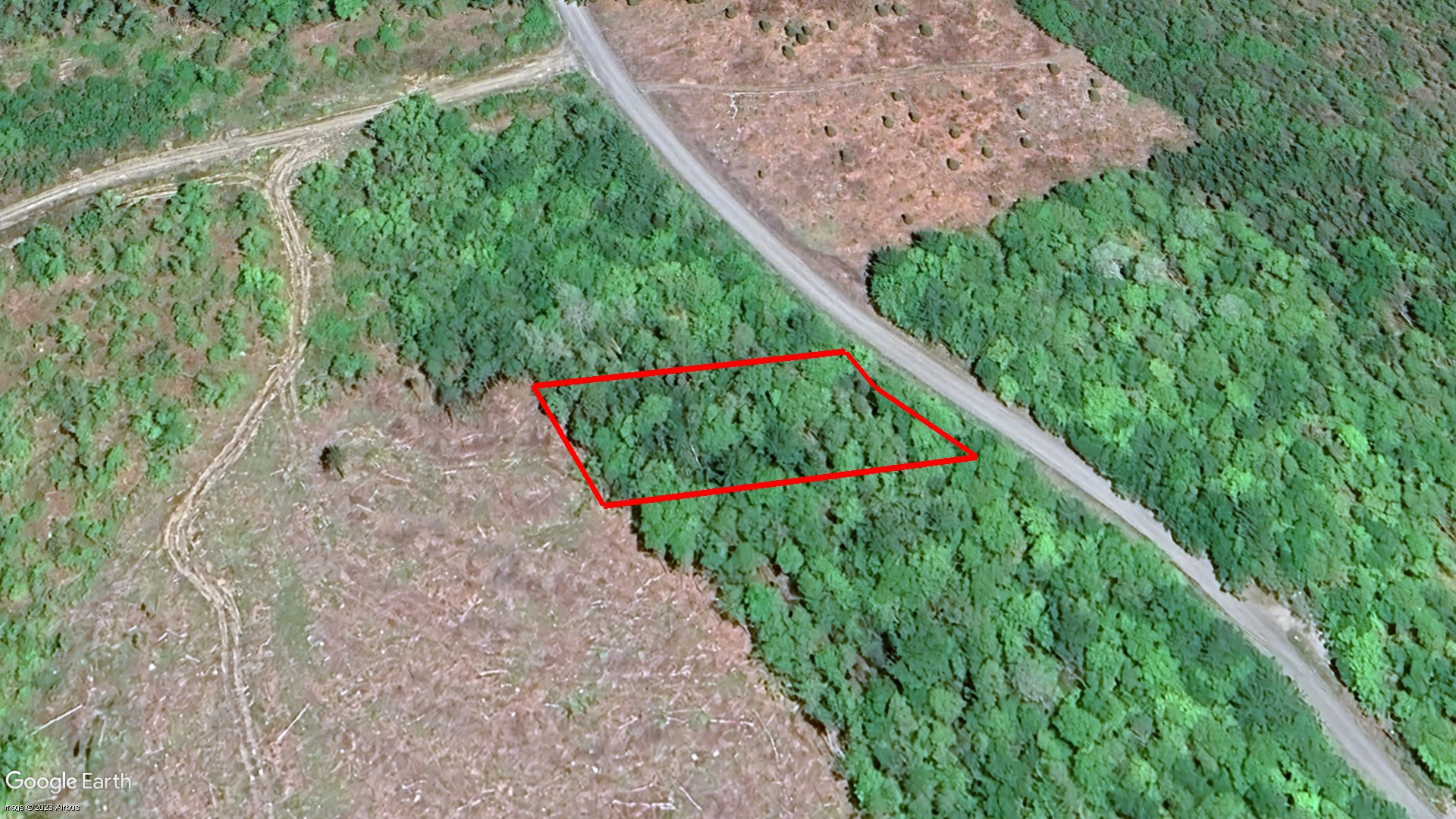 Tax Sale Queens, Nova Scotia - 04064046