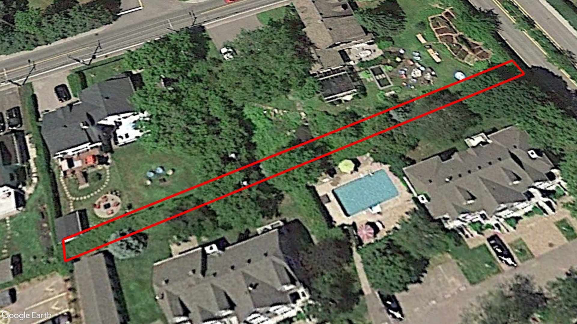 Tax Sale Les Pays-d'en-Haut, Quebec - 