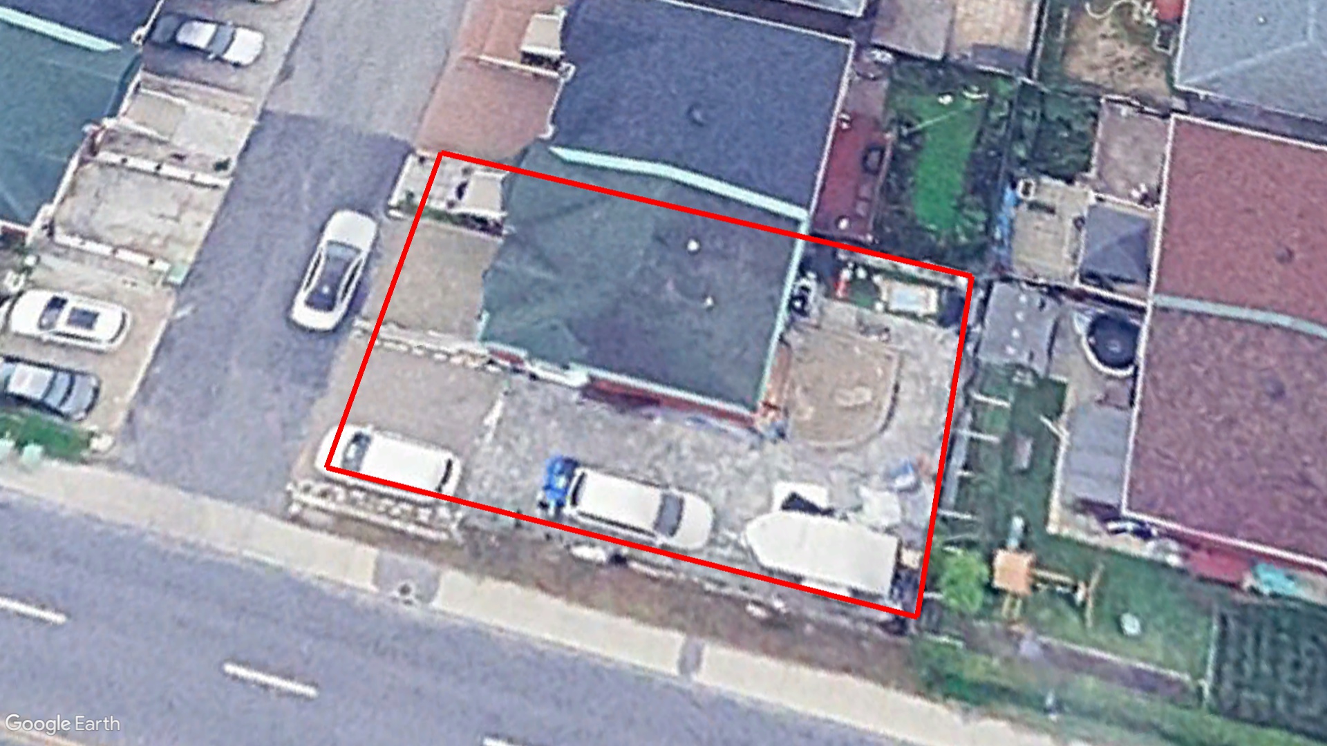 Tax Sale Montreal, Quebec - 051376-05