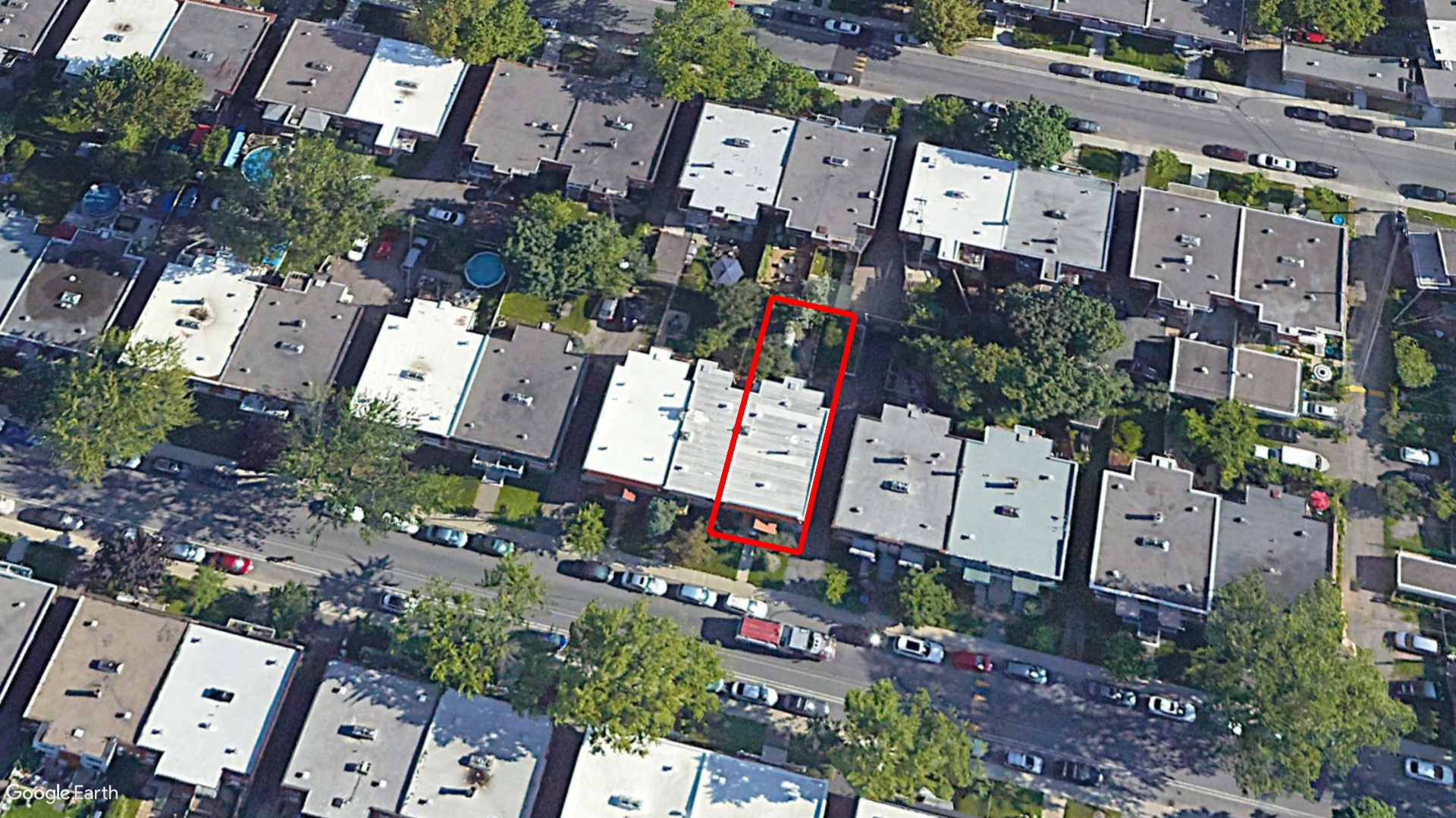 Tax Sale Montreal, Quebec - 010528-98