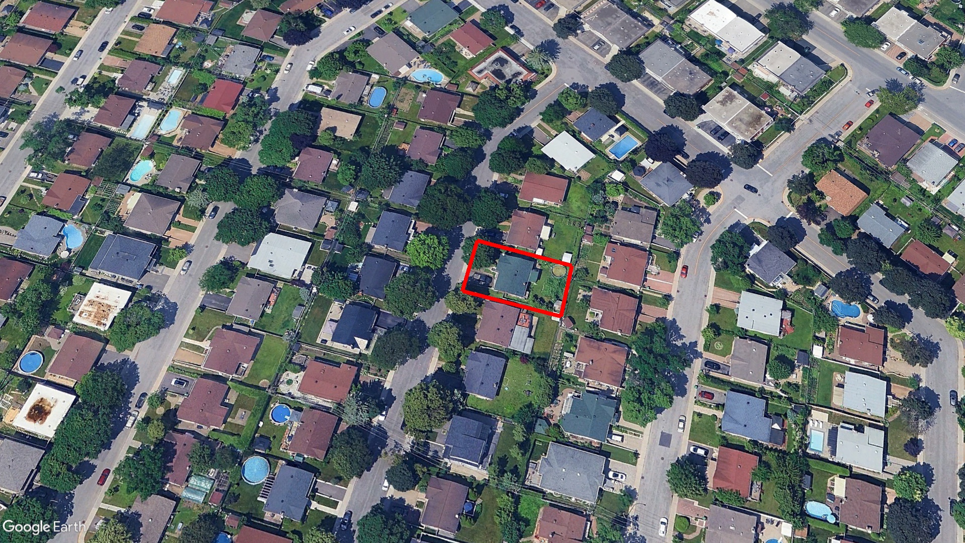 Tax Sale Montreal, Quebec - 020934-27