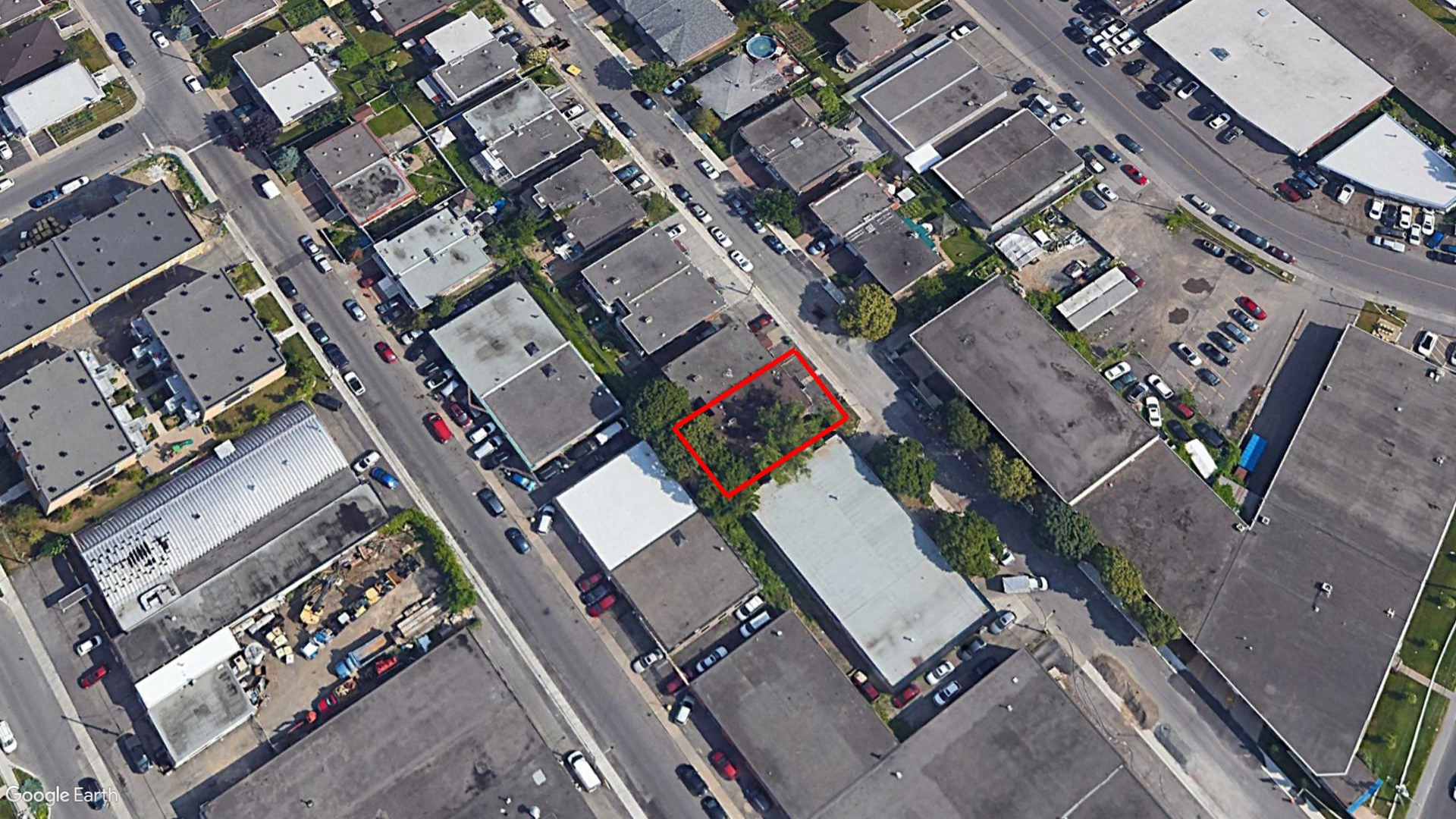 Tax Sale Montreal, Quebec - 020695-32