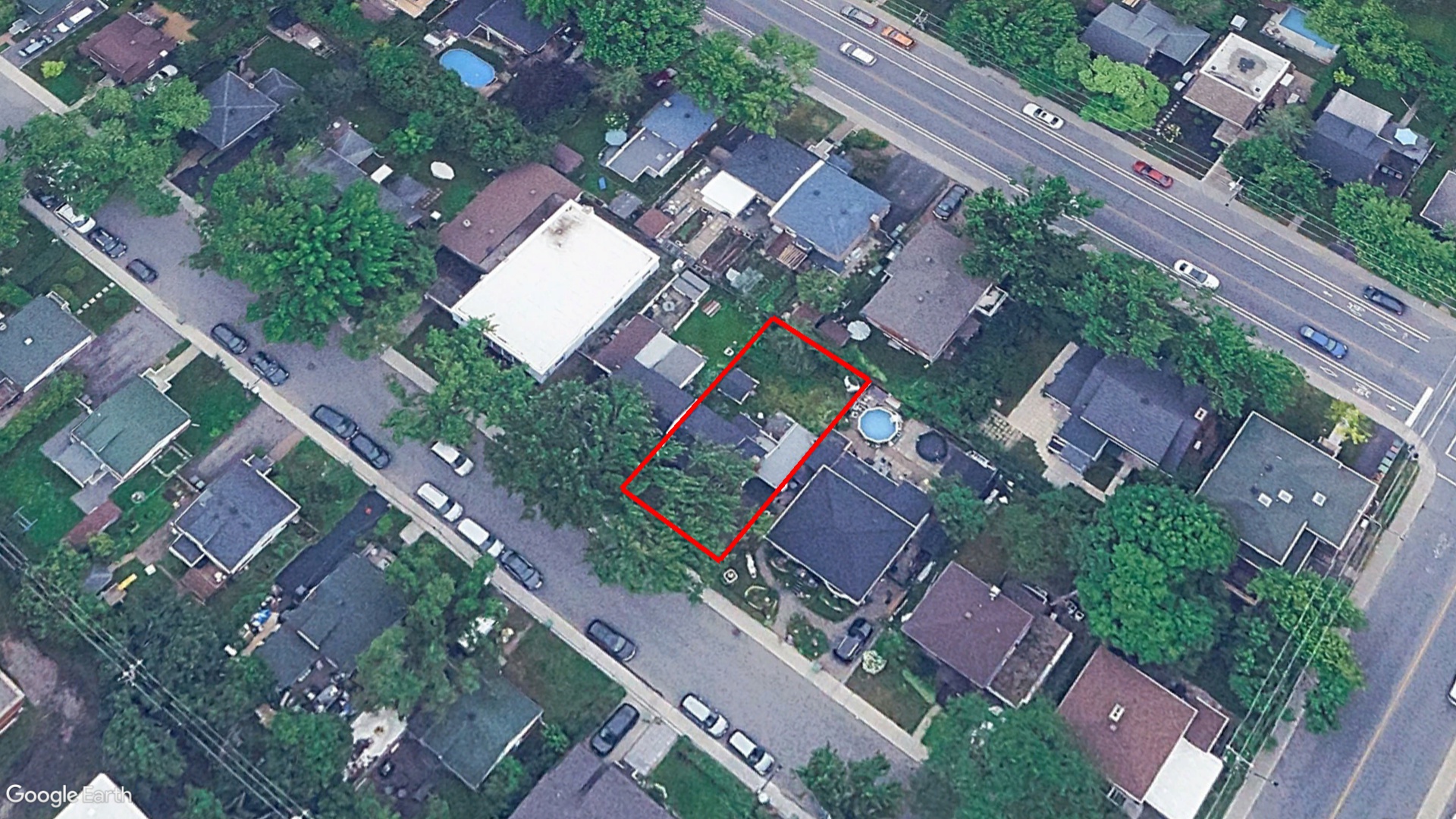 Tax Sale Montreal, Quebec - 040349-57