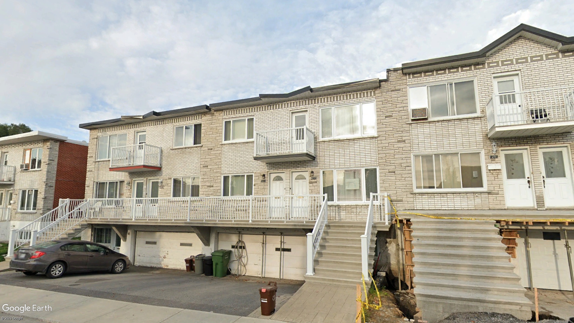 Tax Sale Montreal, Quebec - 040429-70 