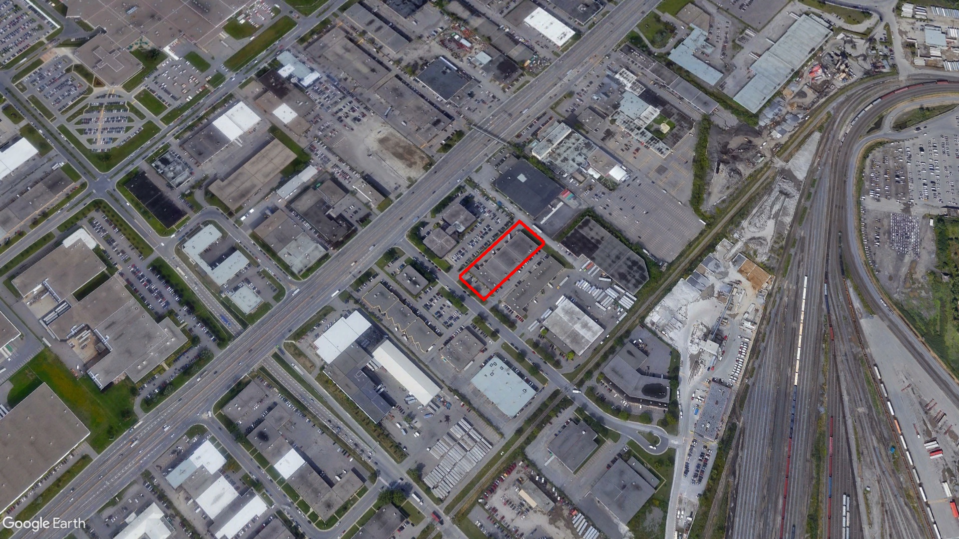 Tax Sale Montreal, Quebec - 041013-90