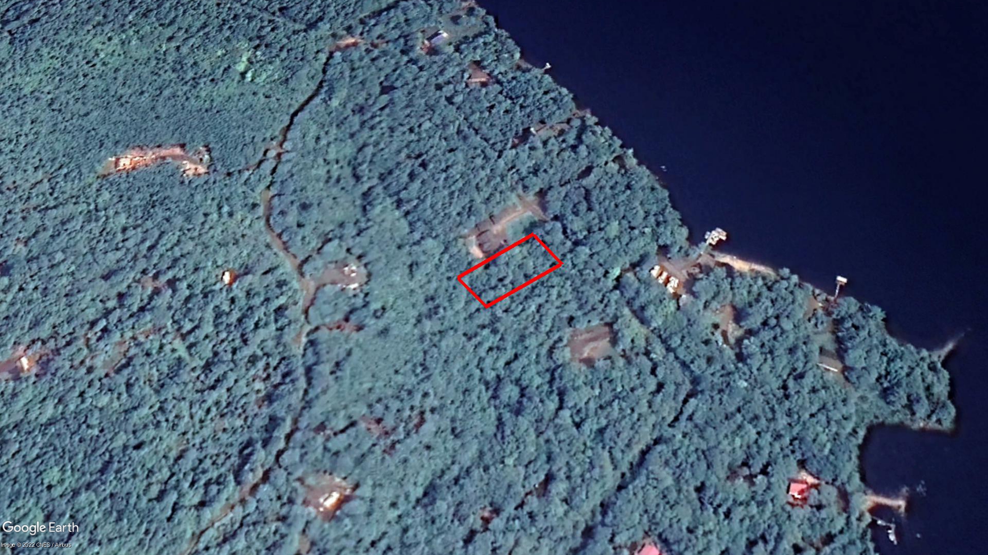 Tax Sale Queens, Nova Scotia - 03955753