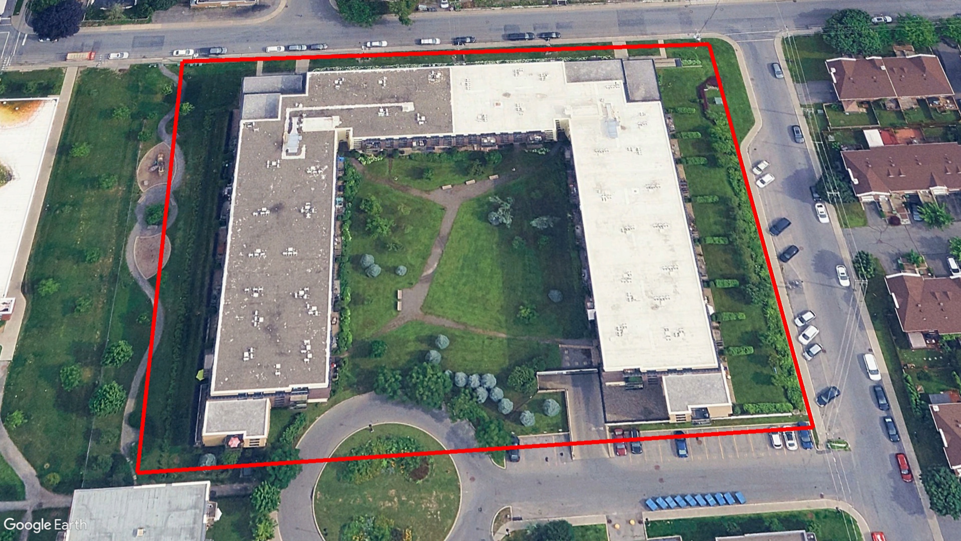 Tax Sale Montreal, Quebec - 052134-42