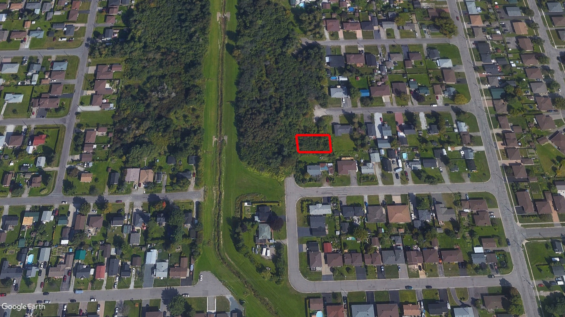 Tax Sale Sault Ste. Marie, Ontario - 5761-050-024-104-00