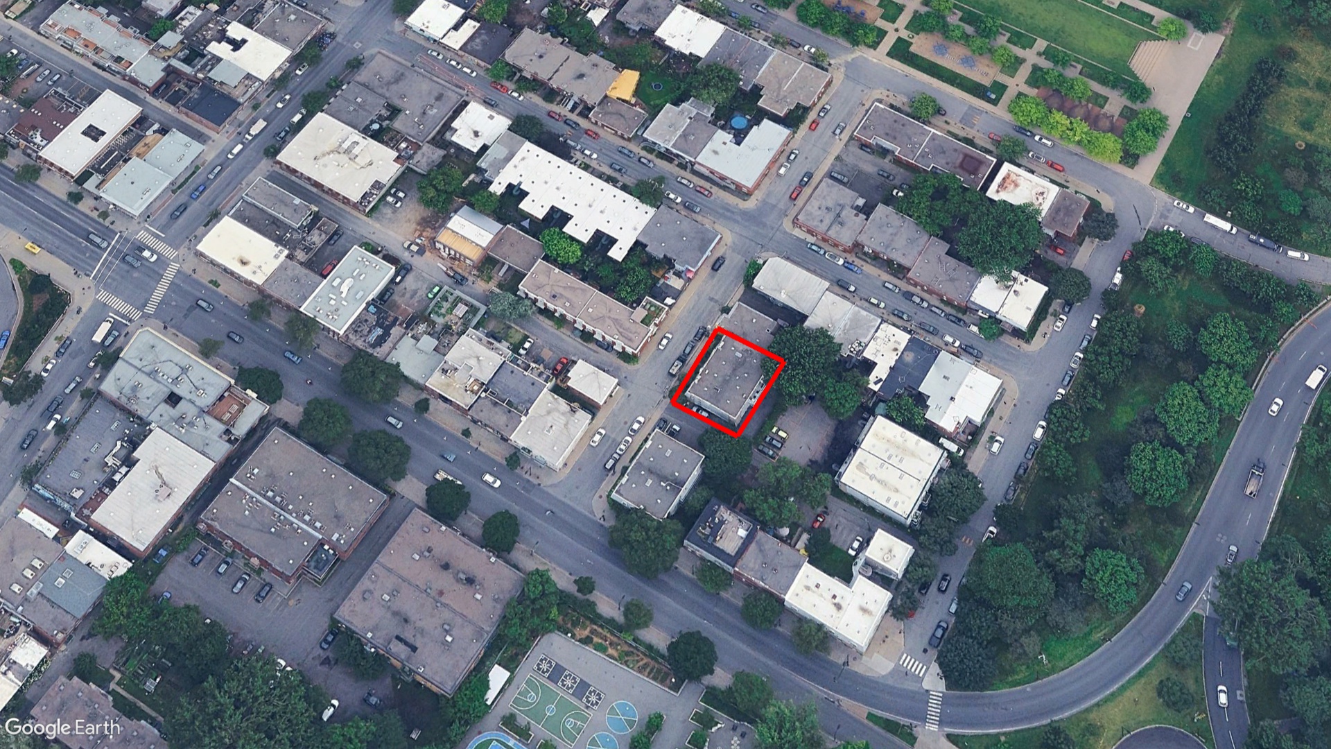 Tax Sale Montreal, Quebec - 210410-10