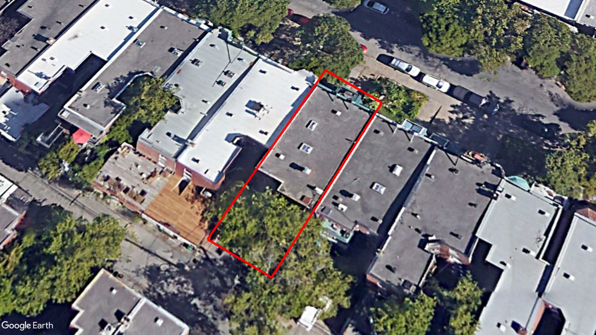 Tax Sale Montreal, Quebec - 031160-64