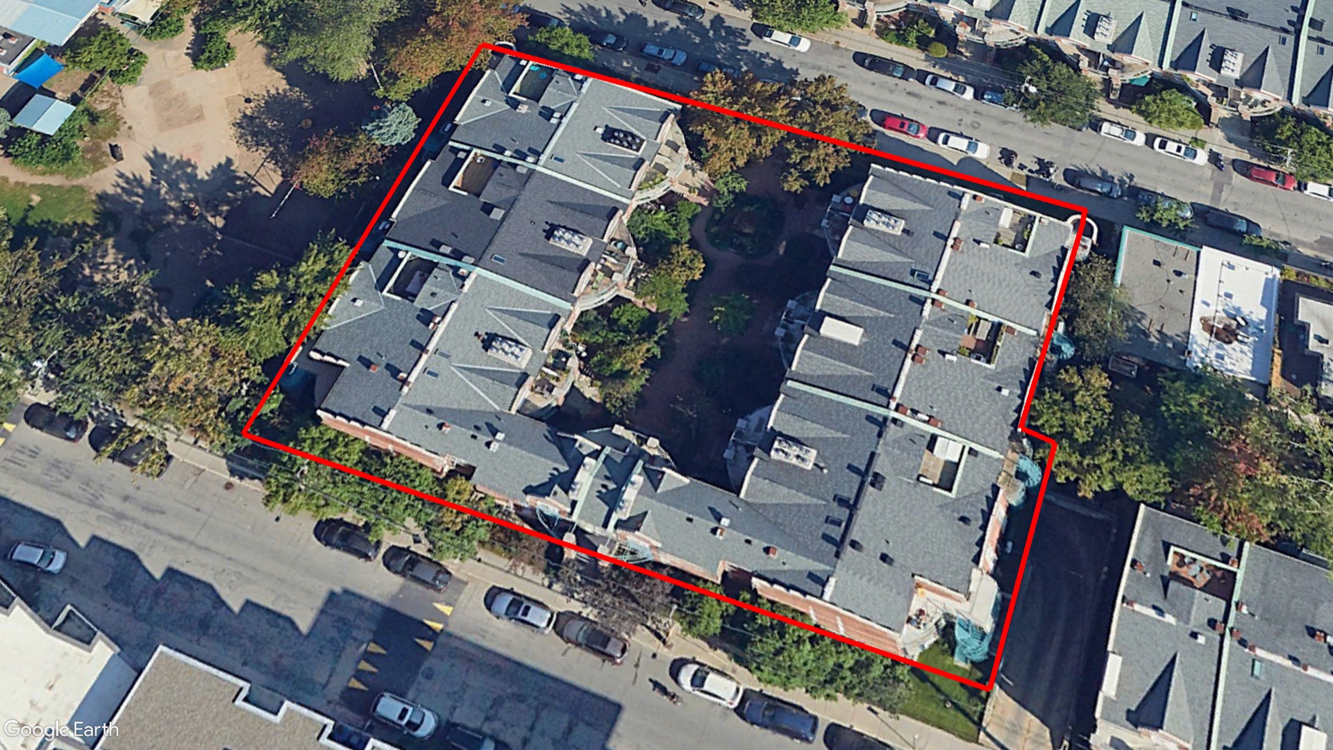 Tax Sale Montreal, Quebec - 530058-02