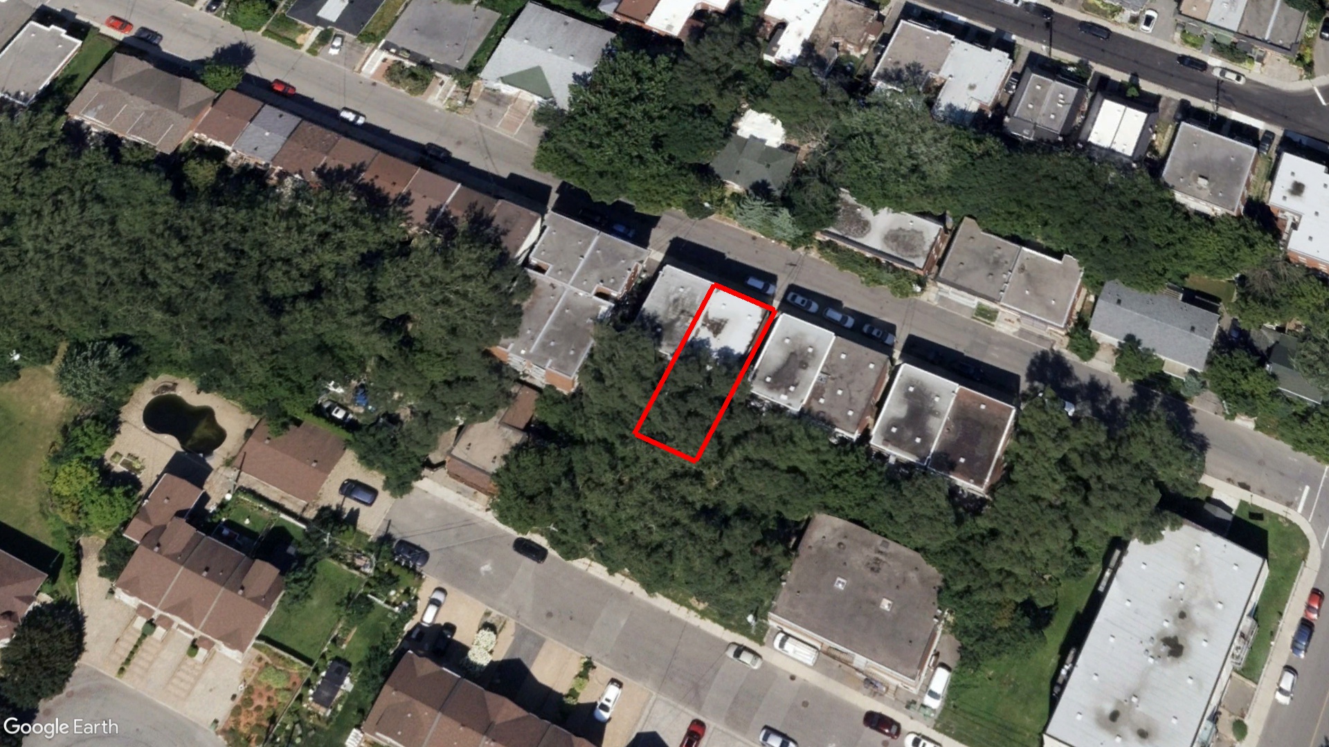 Tax Sale Montreal, Quebec - 050538-10