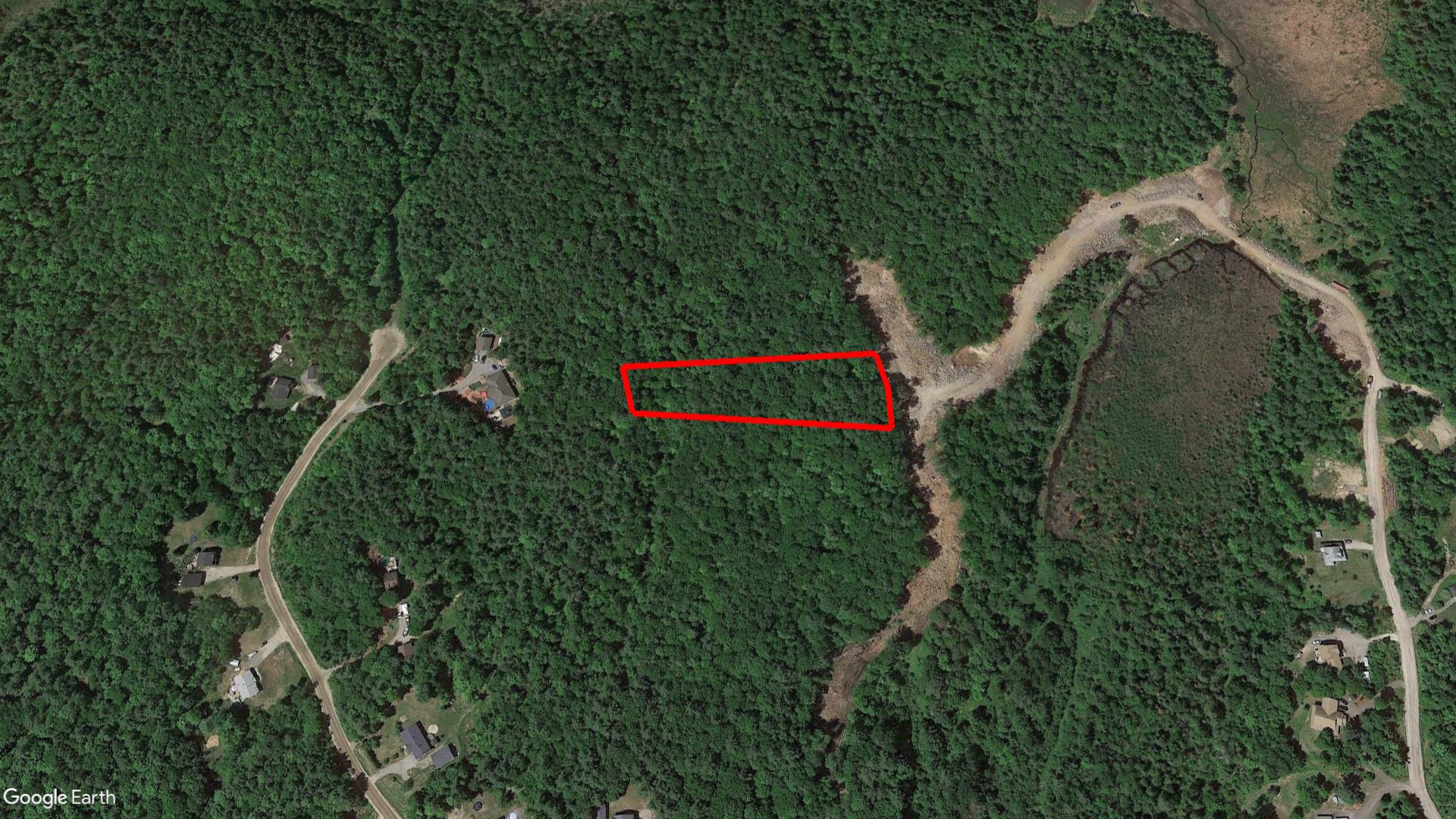 Tax Sale  Des-Collines-De-L'outaouais, Quebec - 7052-01-1140