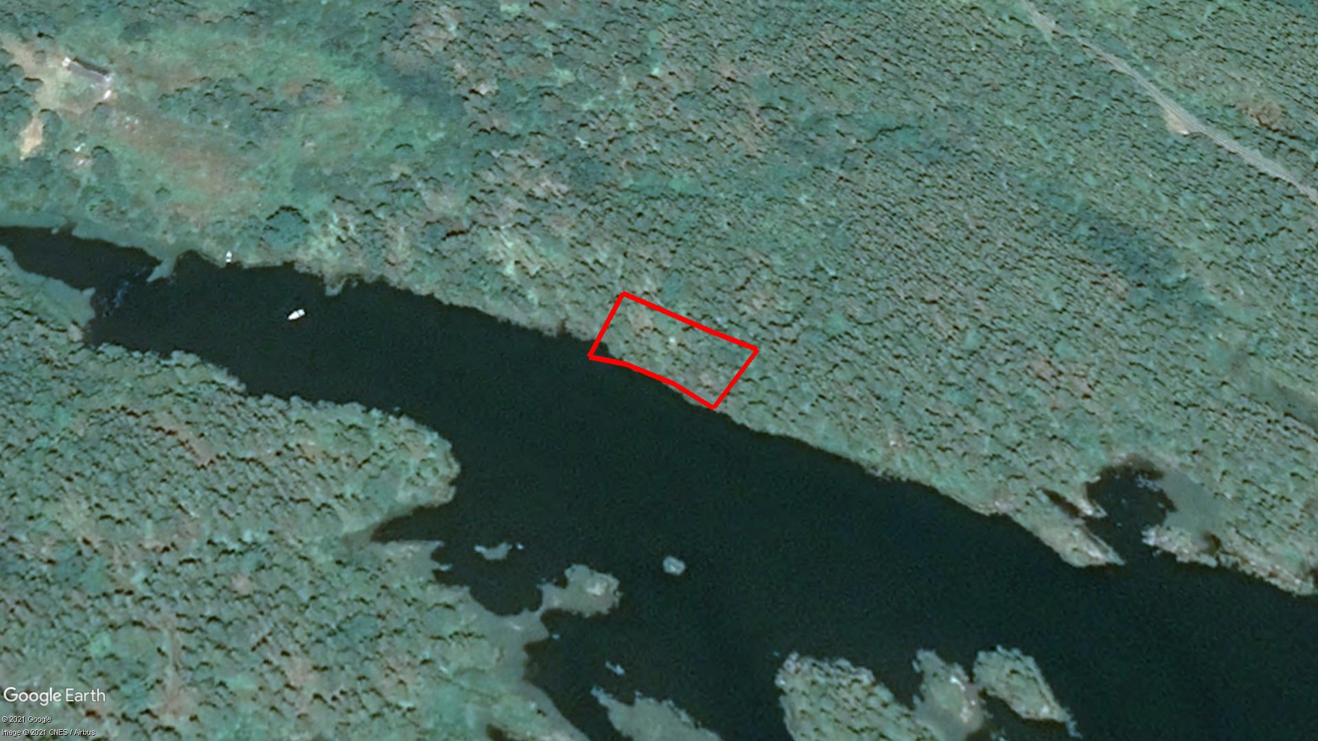 Tax Sale Lunenburg, Nova Scotia - 09673822