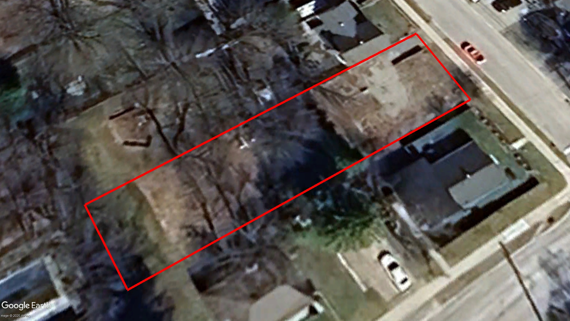 Tax Sale Midland, Ontario - 43 74 010 005 10400 0000