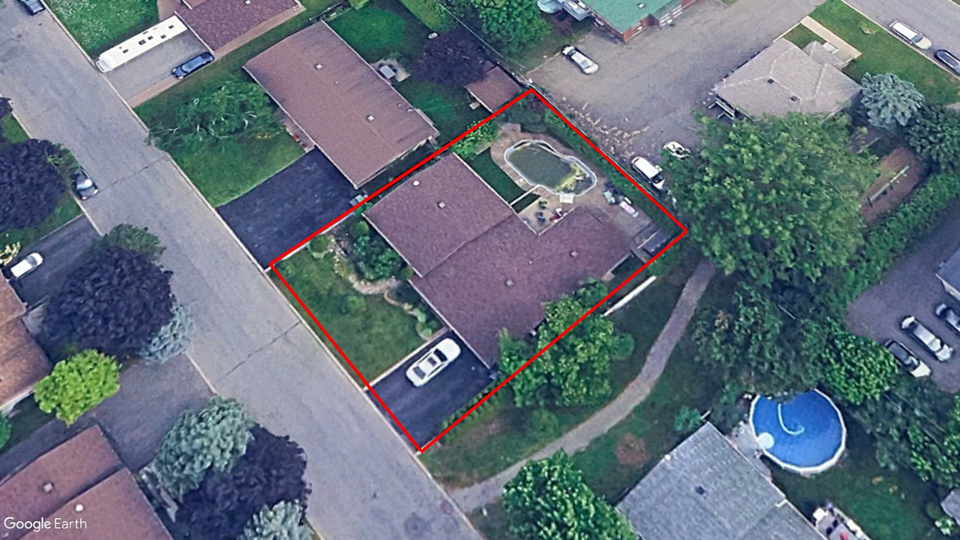 Tax Sale Montreal, Quebec - 041421-12