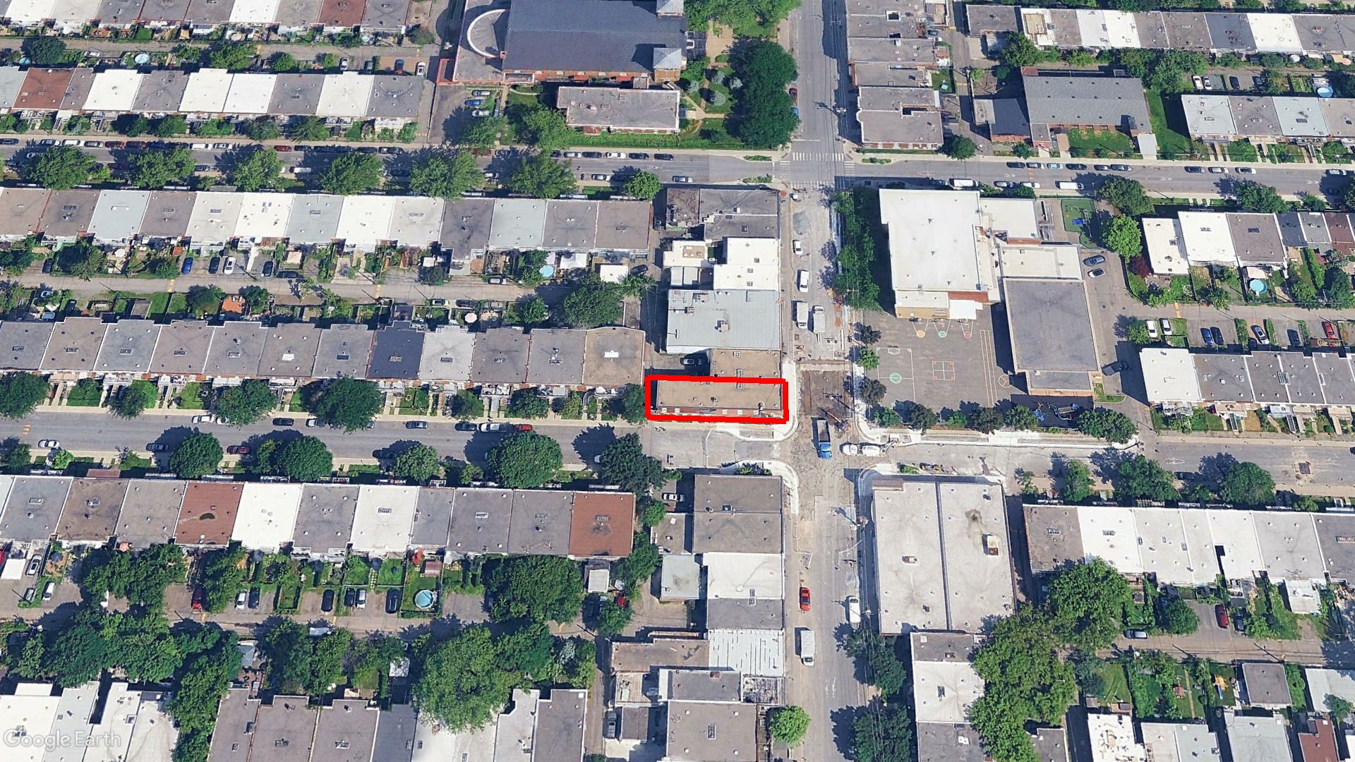 Tax Sale Montreal, Quebec - 010494-59