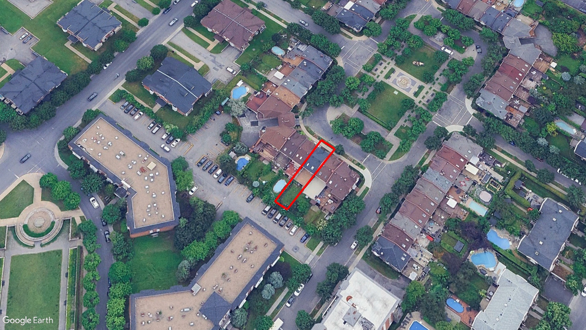 Tax Sale Montreal, Quebec - 041532-03