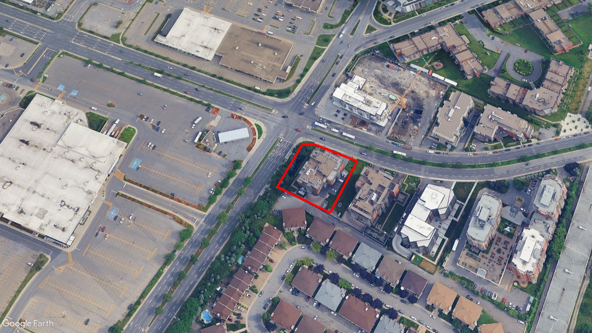 Tax Sale Montreal, Quebec - 052112-62