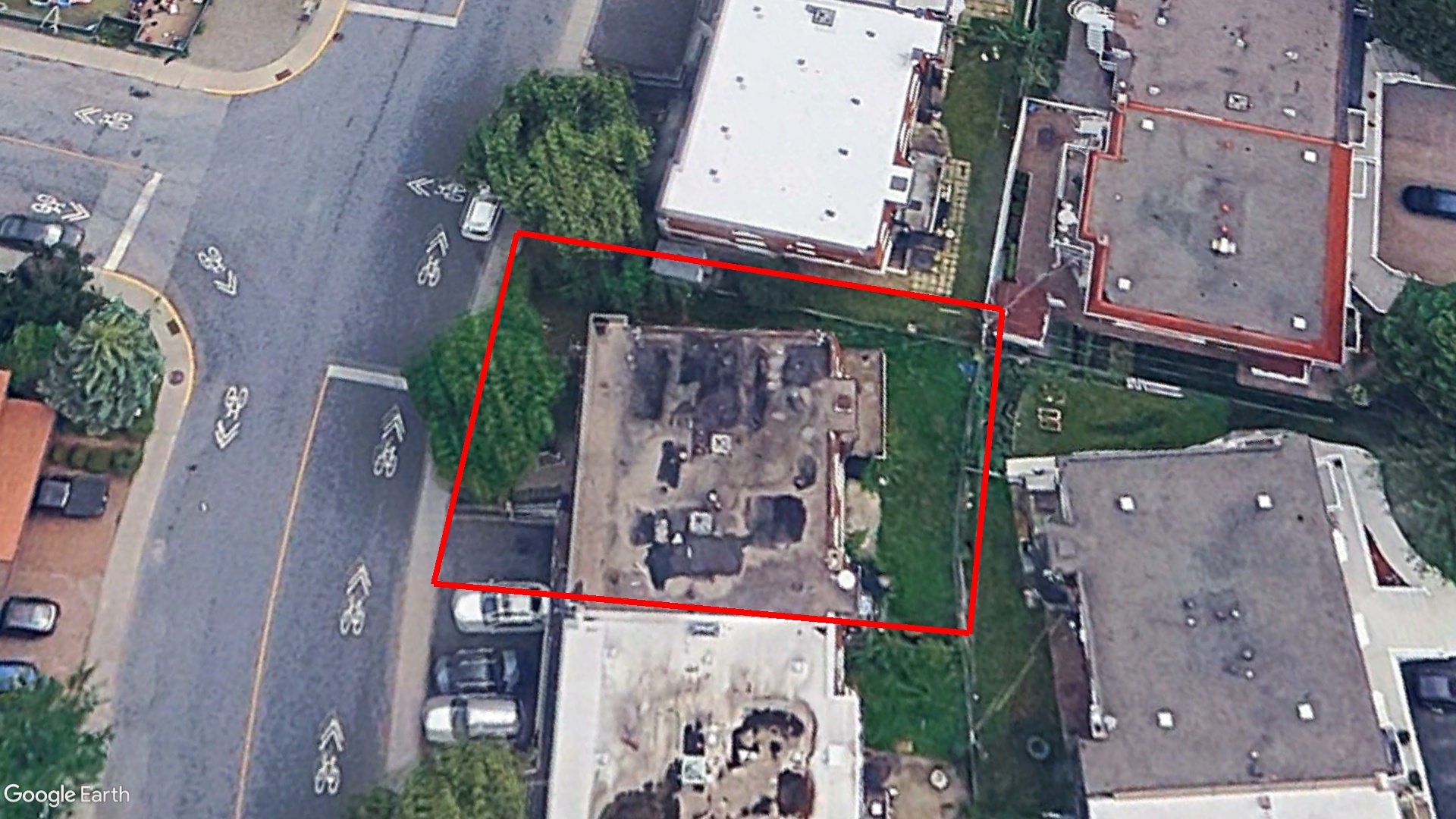 Tax Sale Montreal, Quebec - 020917-83