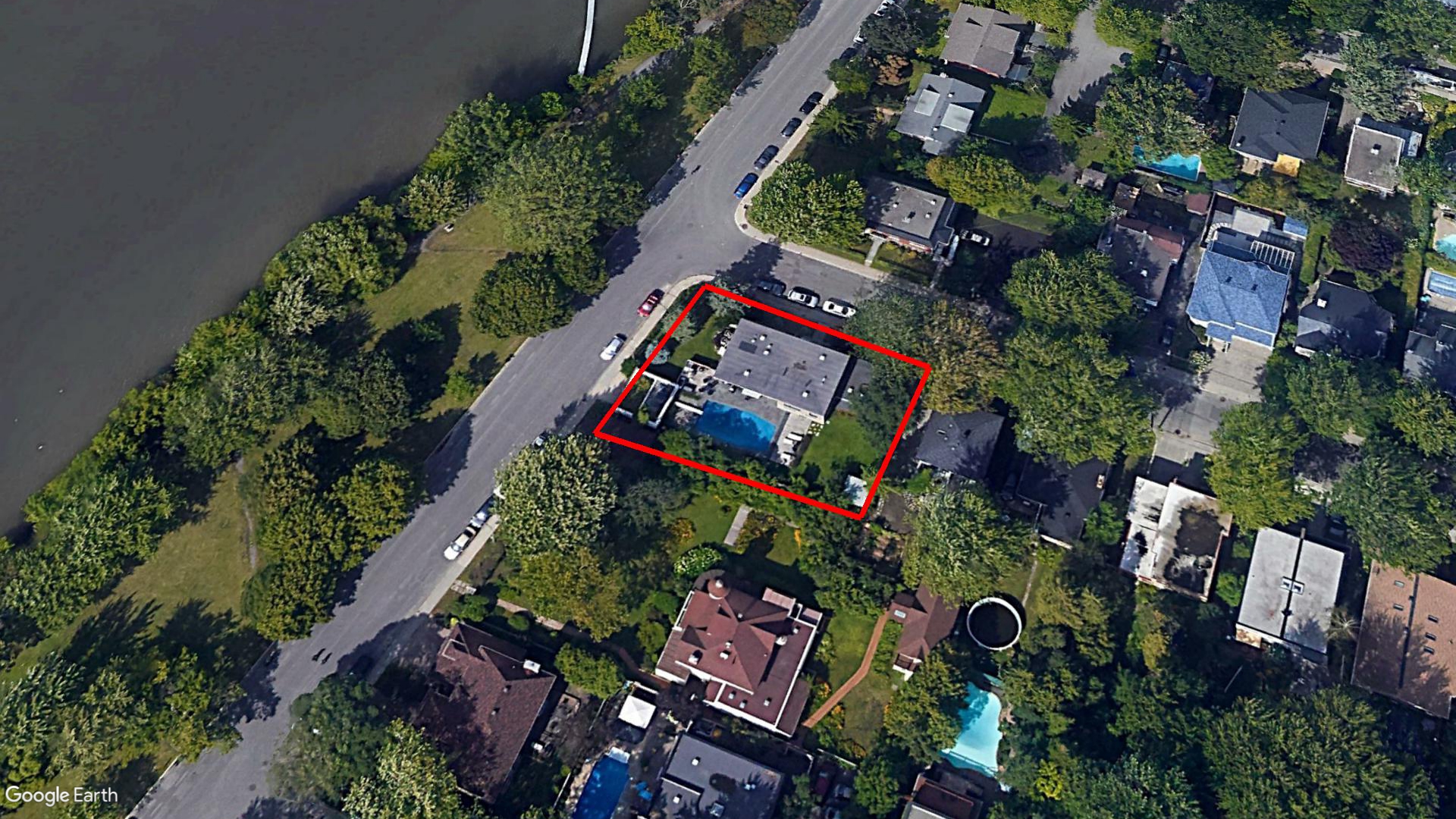 Tax Sale Montreal, Quebec - 720245-00