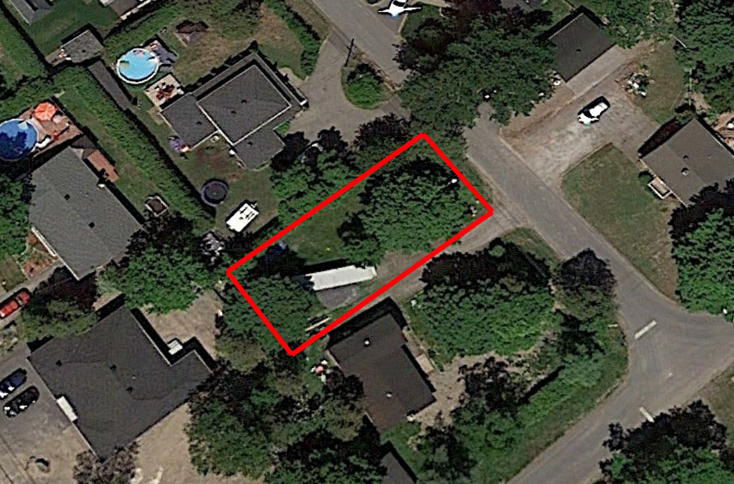 Tax Sale Montreal, Quebec - 040558-93