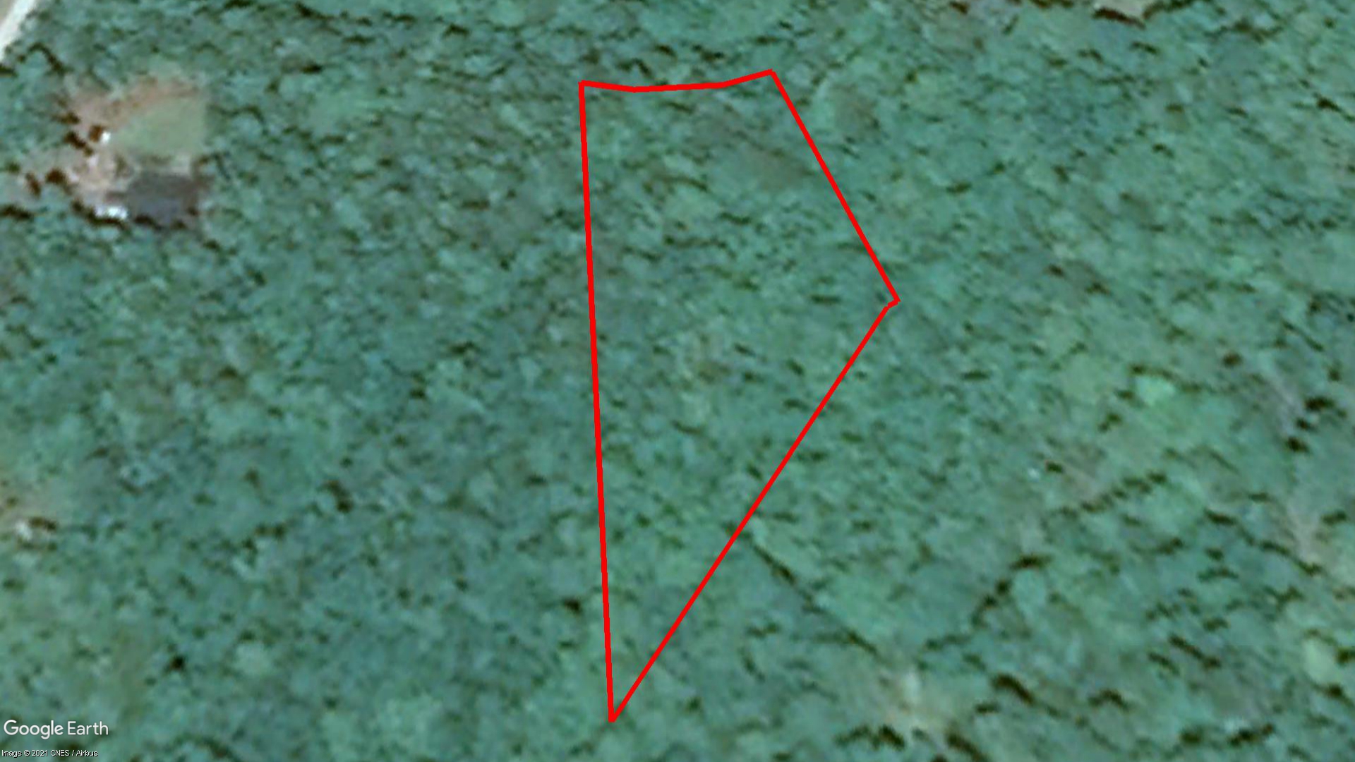 Tax Sale Lunenburg, Nova Scotia - 02111586