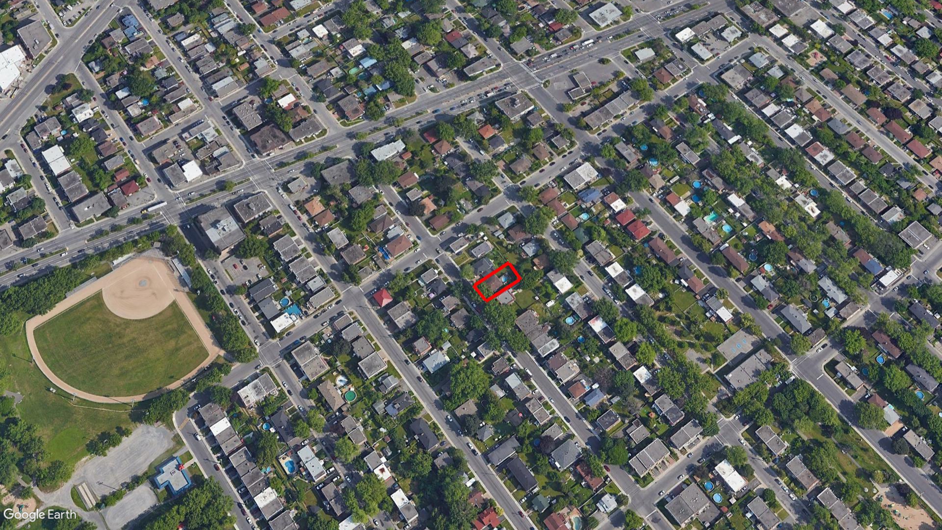 Tax Sale Montreal, Quebec - 021569-85