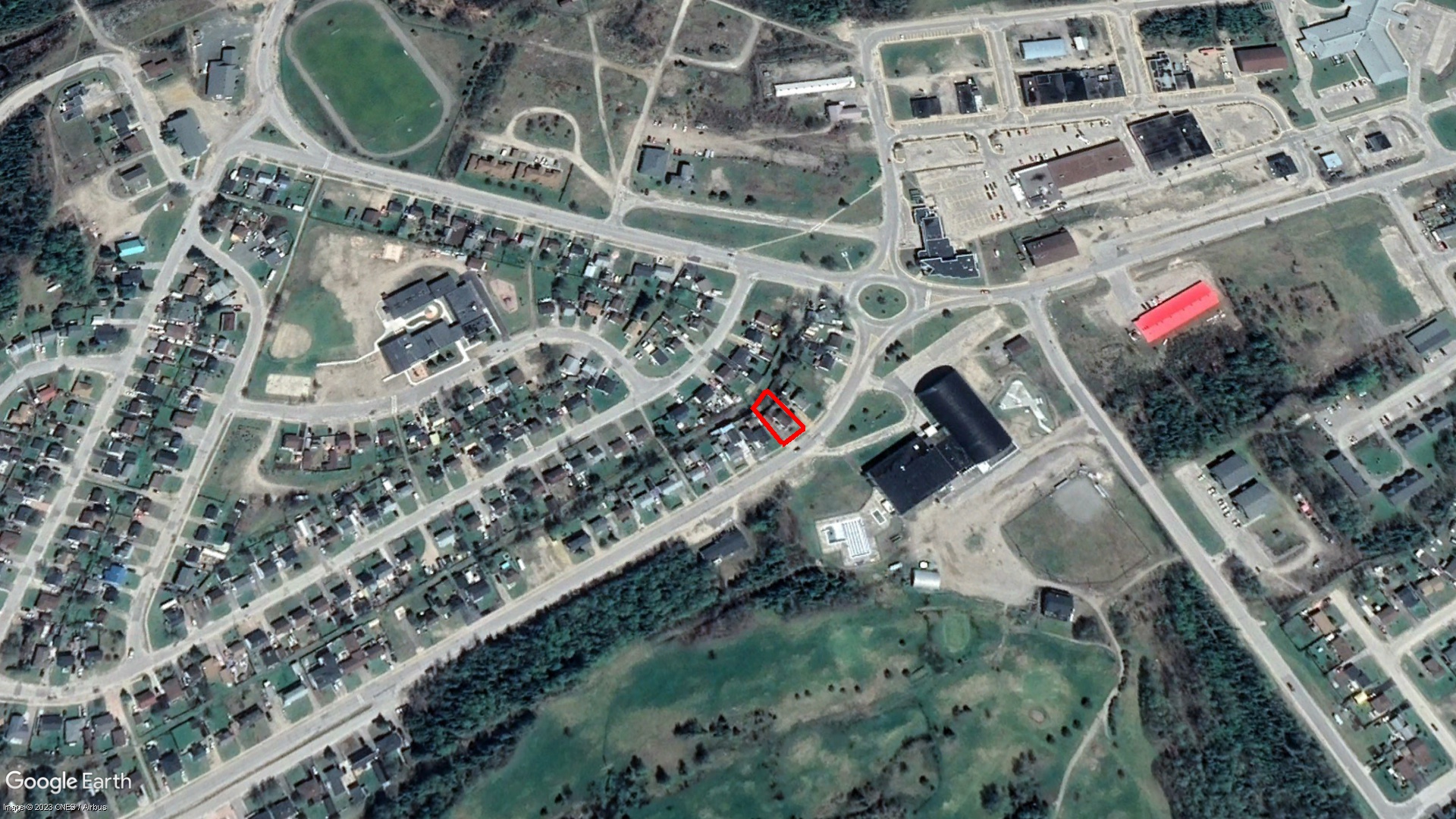 Tax Sale Manitouwadge, Ontario - 58 66 000 001 08100 0000