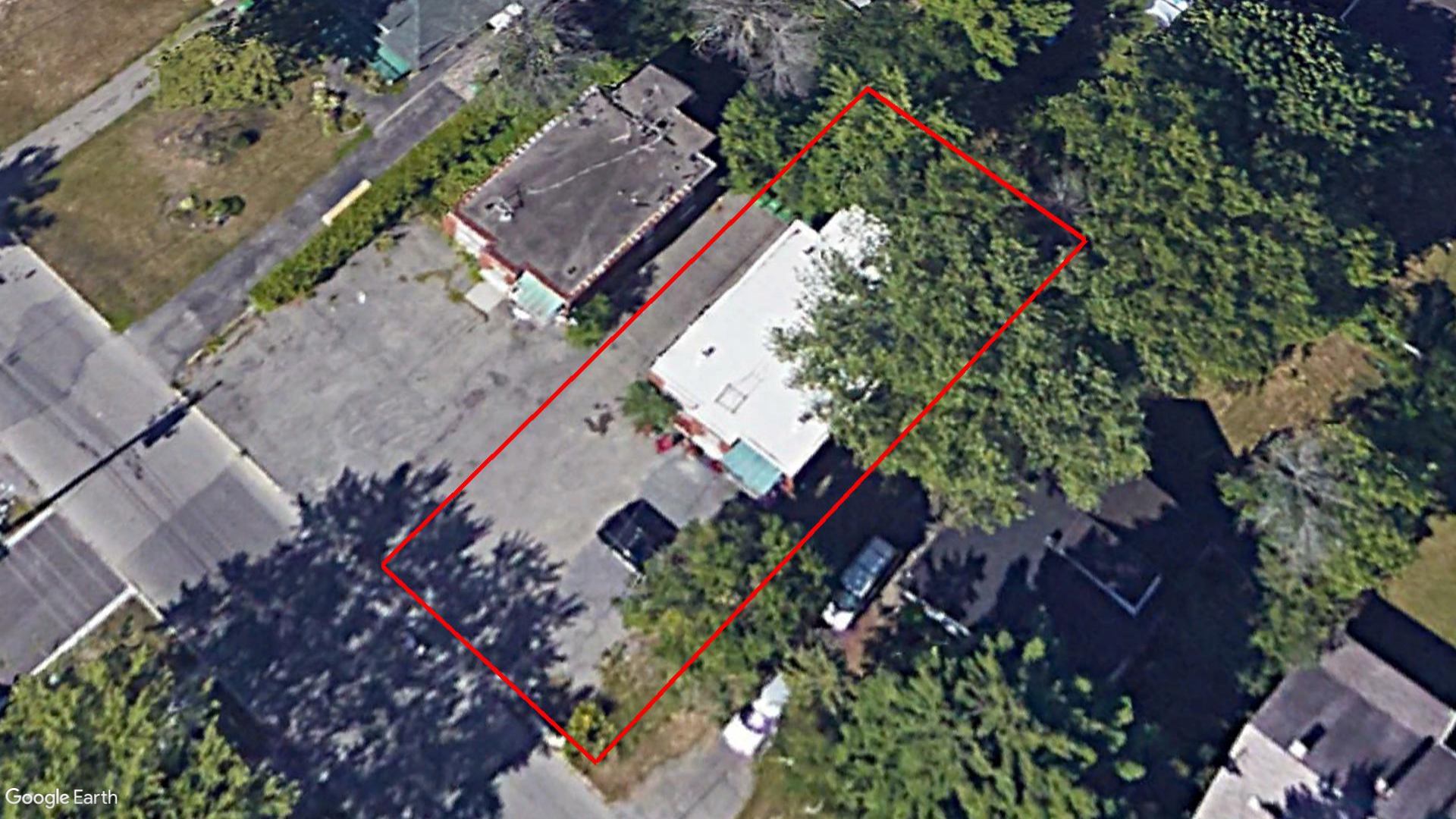 Tax Sale Montreal, Quebec - 040757-12