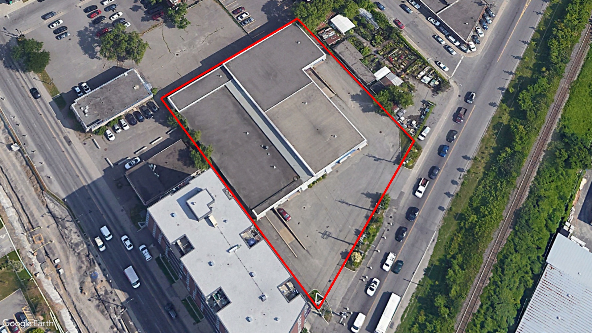 Tax Sale Montreal, Quebec - 051254-47