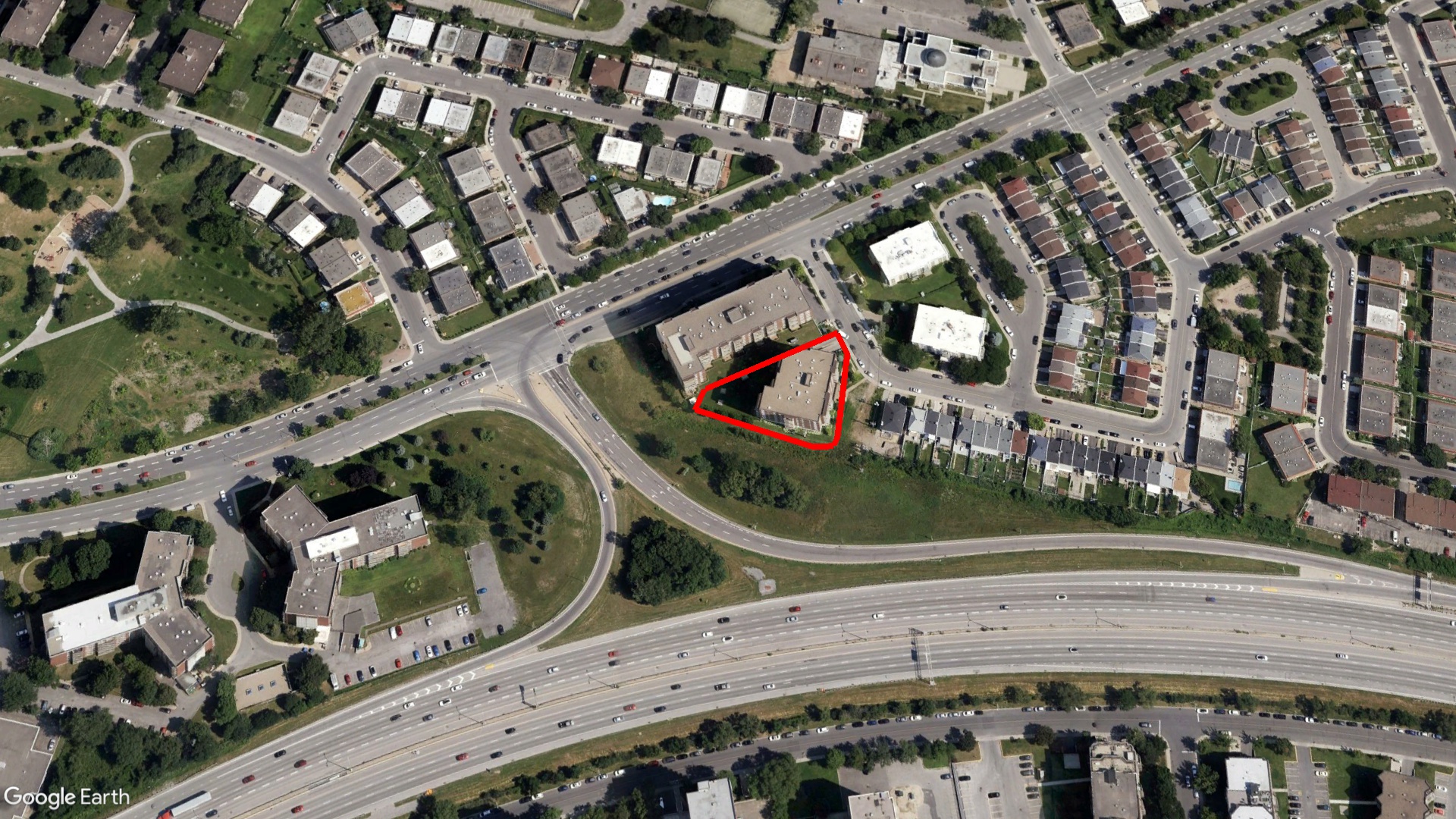 Tax Sale Montreal, Quebec - 731083-81