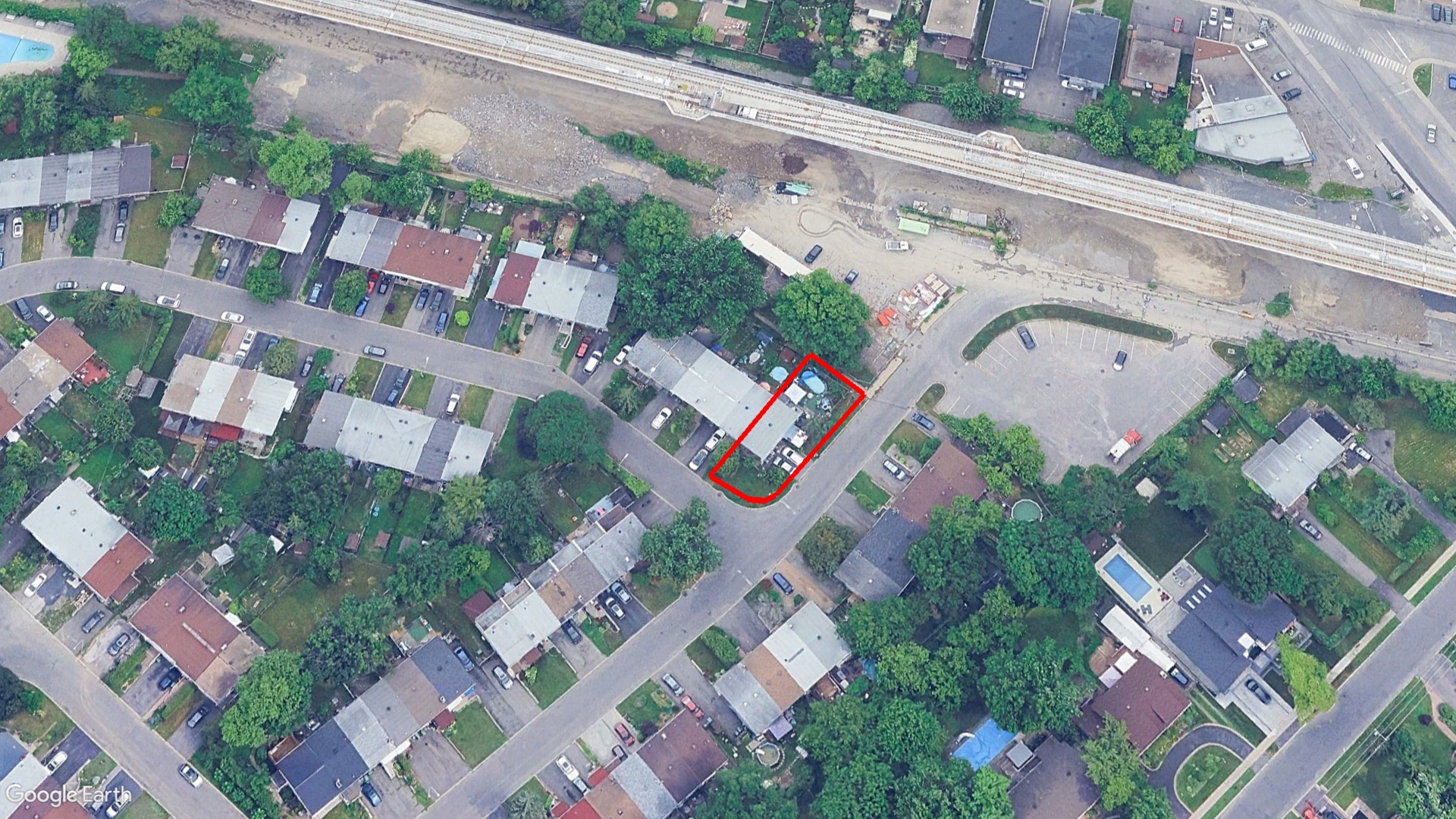 Tax Sale Montreal, Quebec - 040761-42