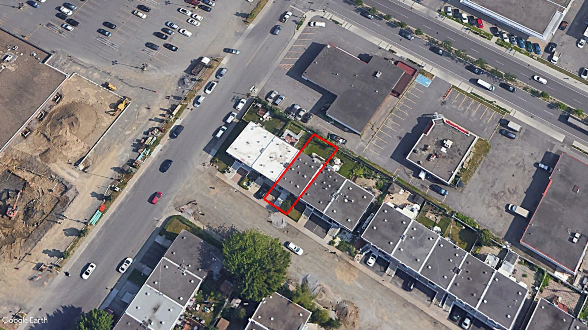 Tax Sale Montreal, Quebec - 040381-49