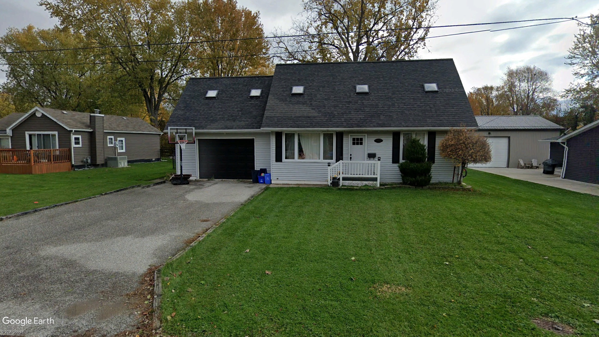 Tax Sale Kingsville, Ontario - 37 11 270 000 19500 0000