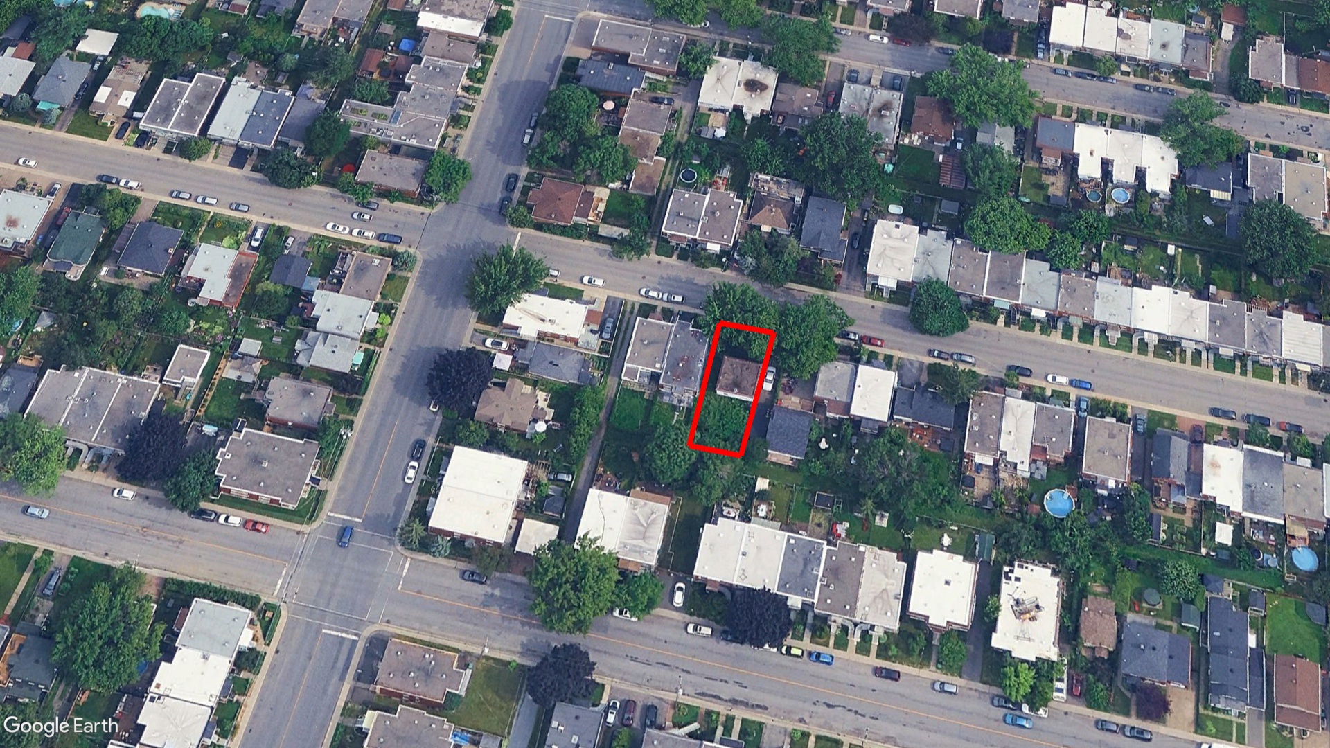 Tax Sale Montreal, Quebec - 040454-71